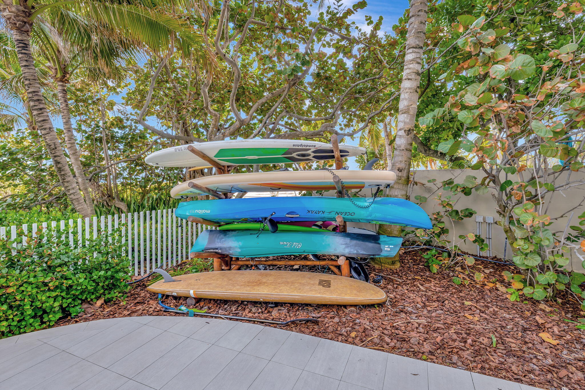 730 N Ocean Boulevard N 1805 Property Photo 21