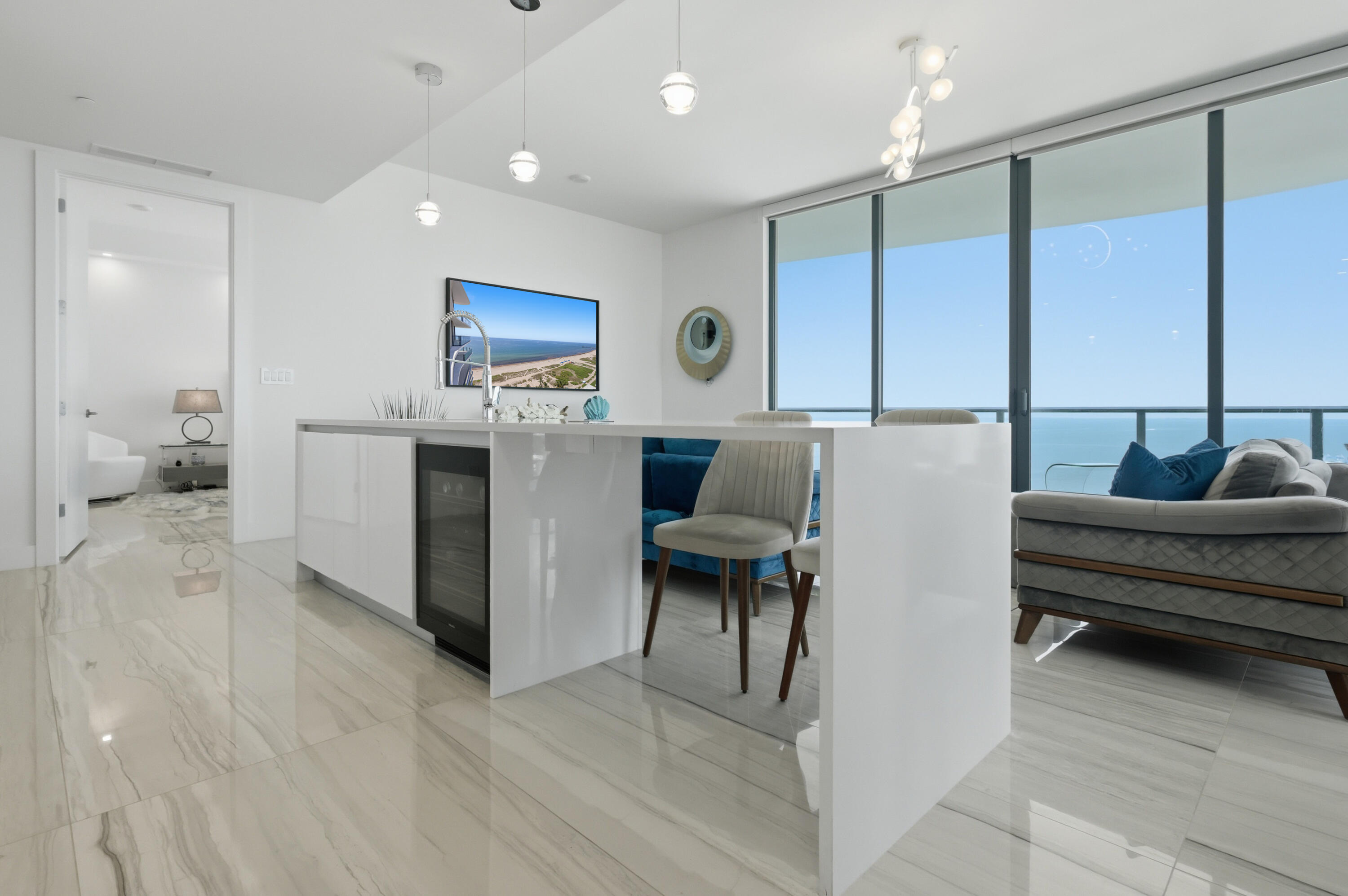 730 N Ocean Boulevard N 1805 Property Photo 24