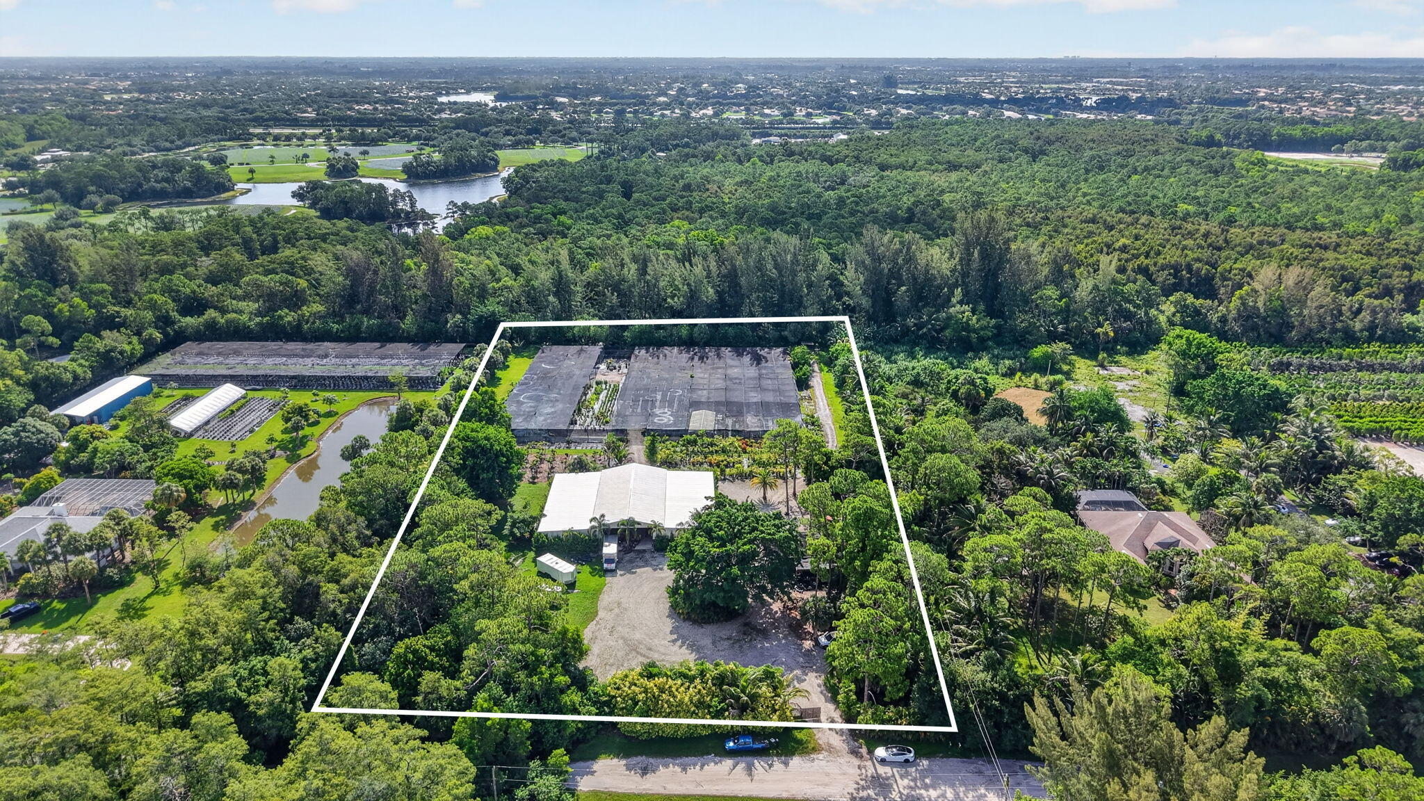 6700 Park Lane E Property Photo 3