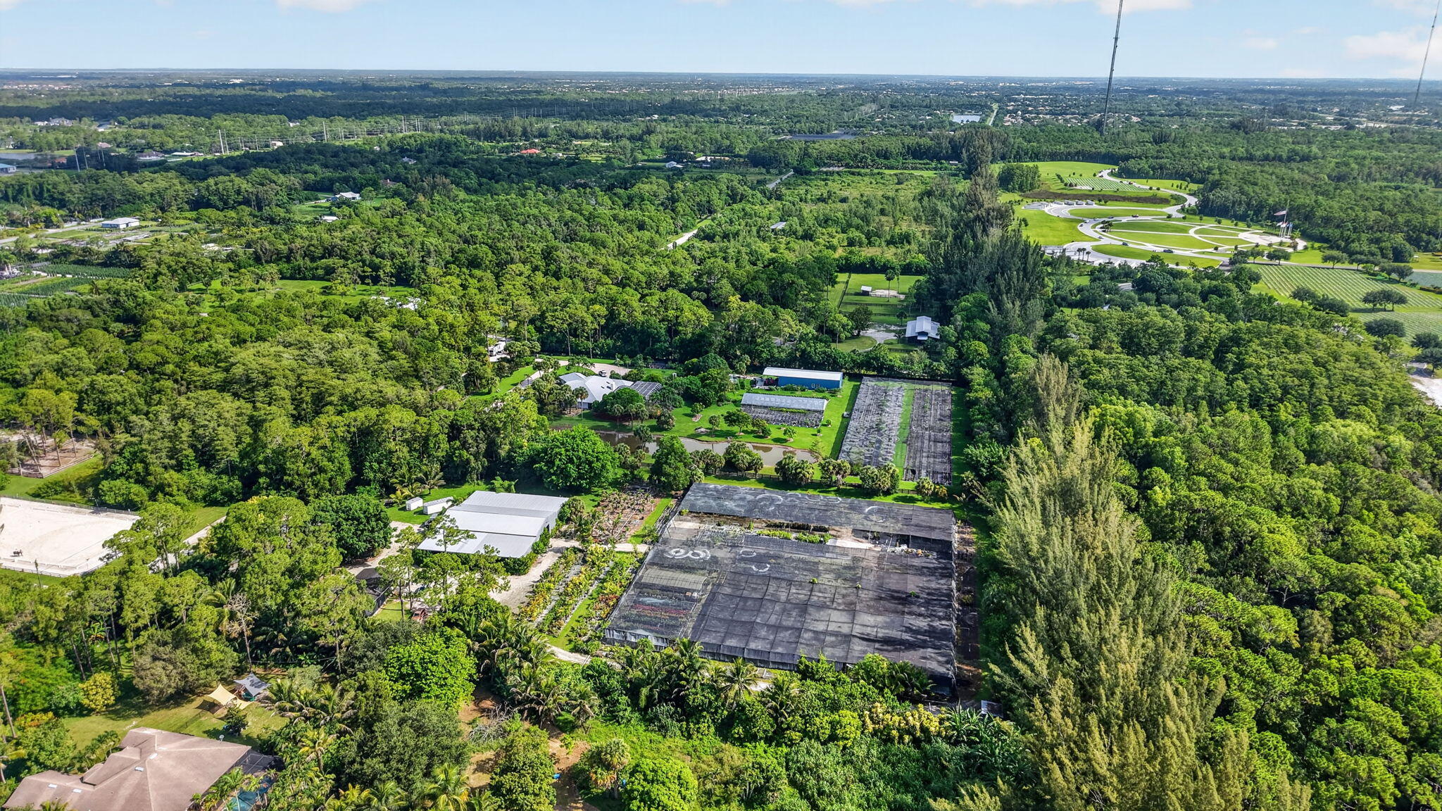 6700 Park Lane E Property Photo 6