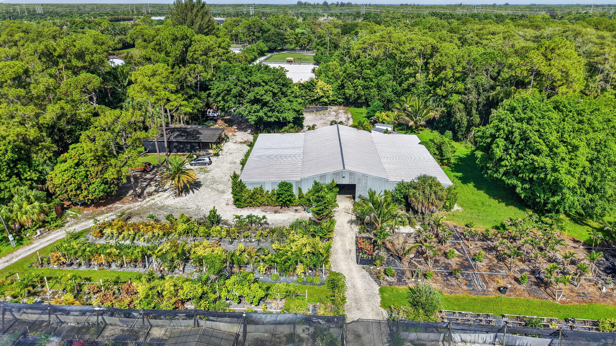 6700 Park Lane E Property Photo 16