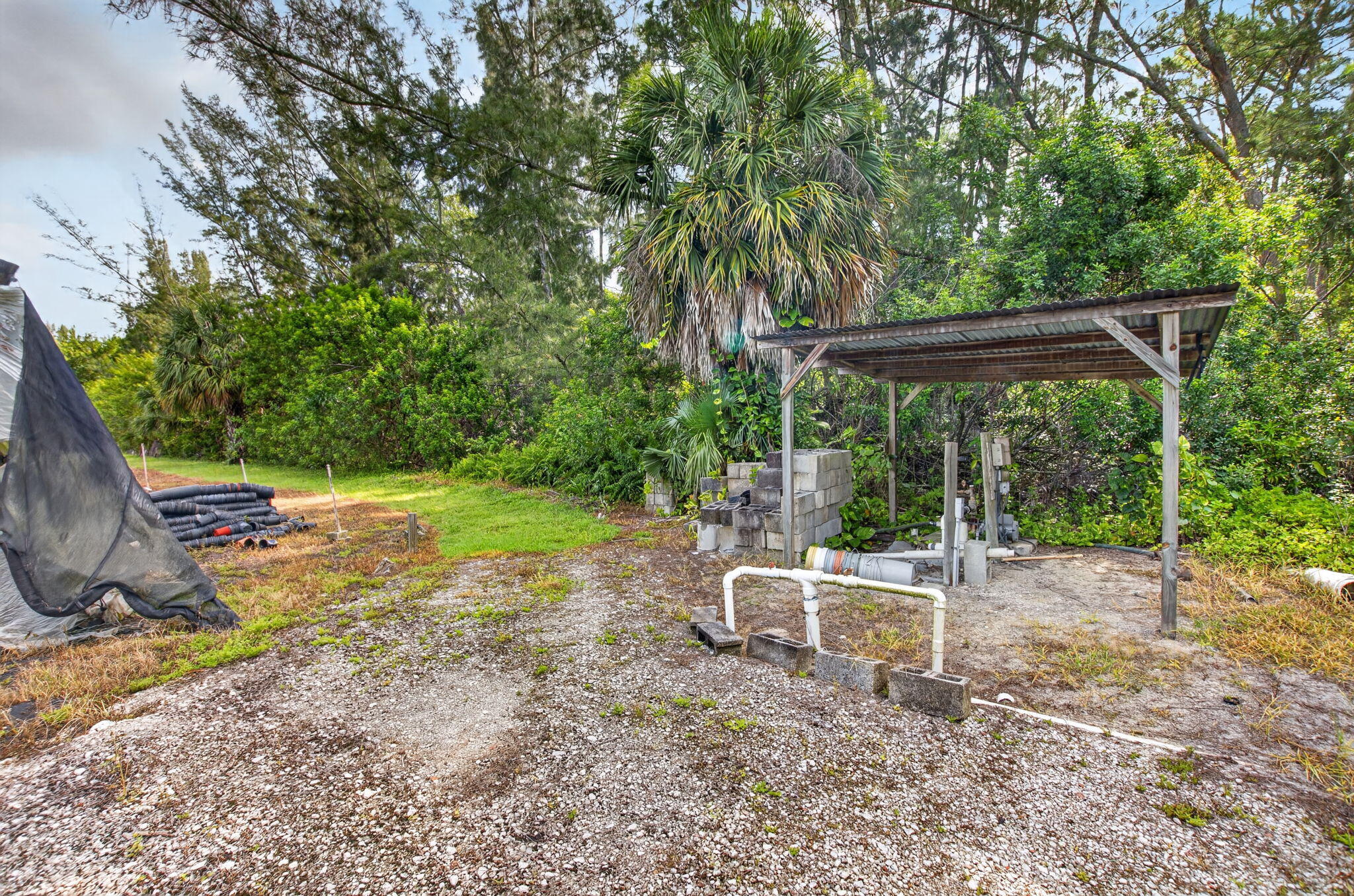 6700 Park Lane E Property Photo 42