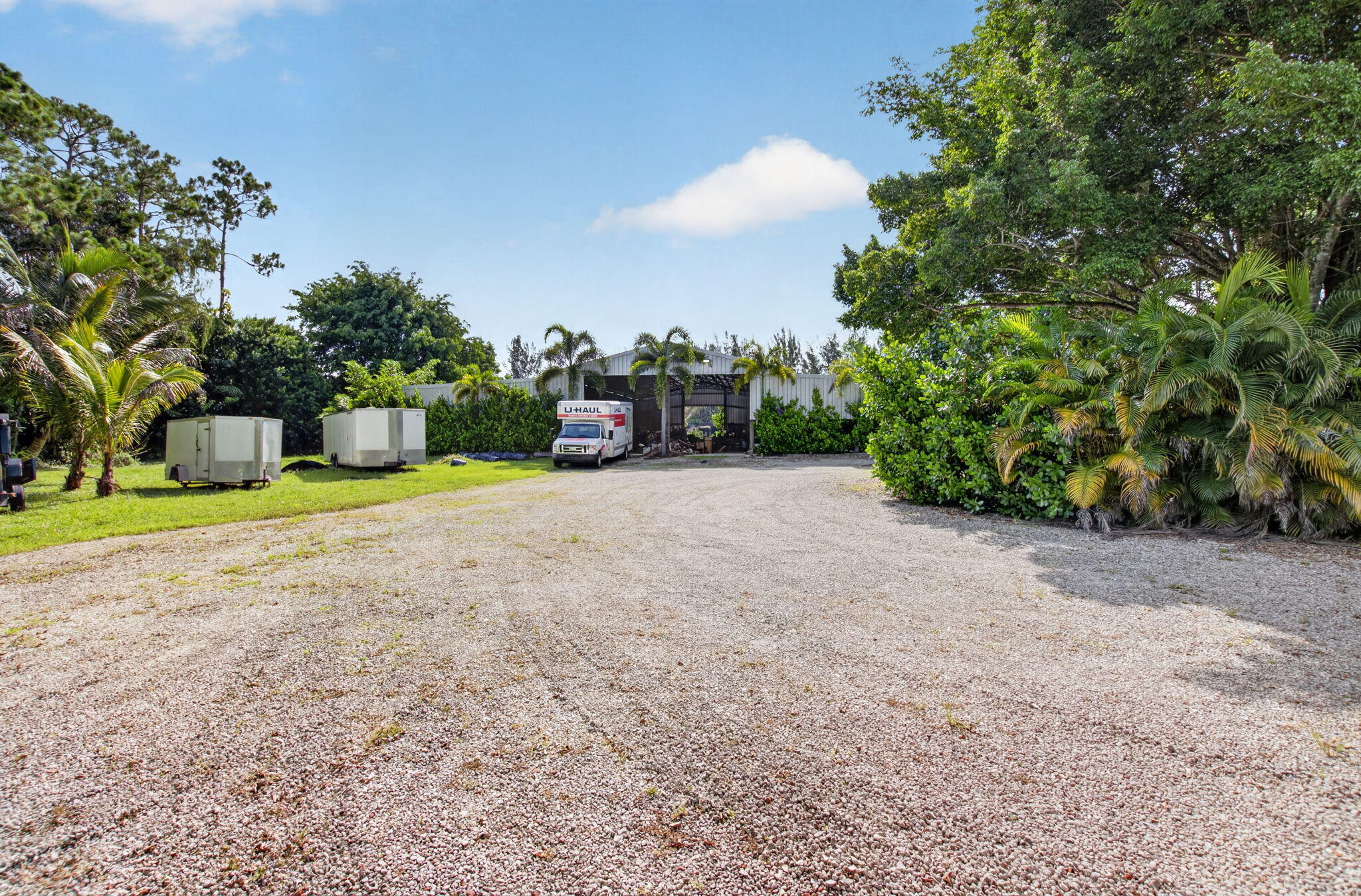 6700 Park Lane E Property Photo 54