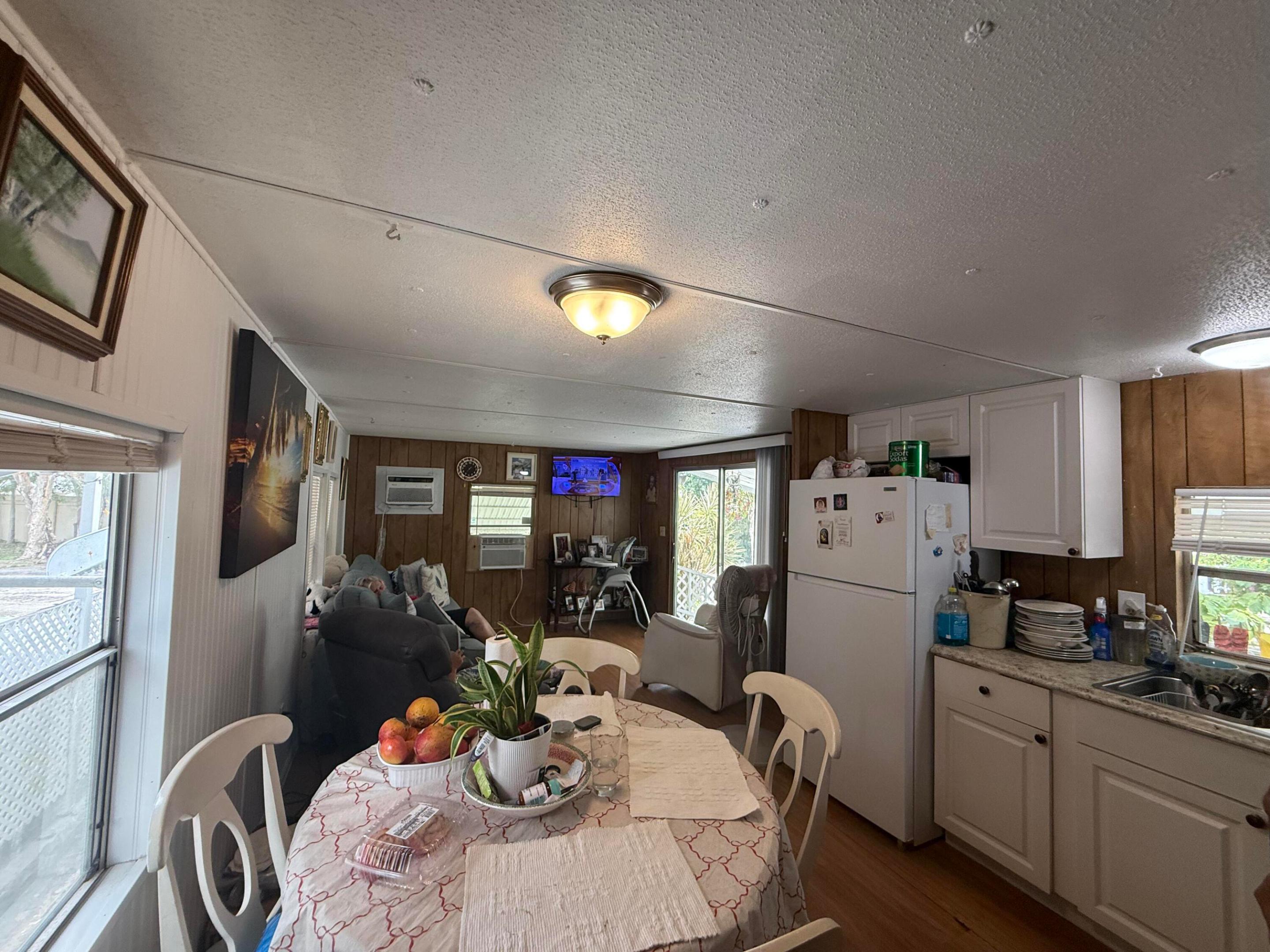 21 Palm Drive 21 Property Photo 5