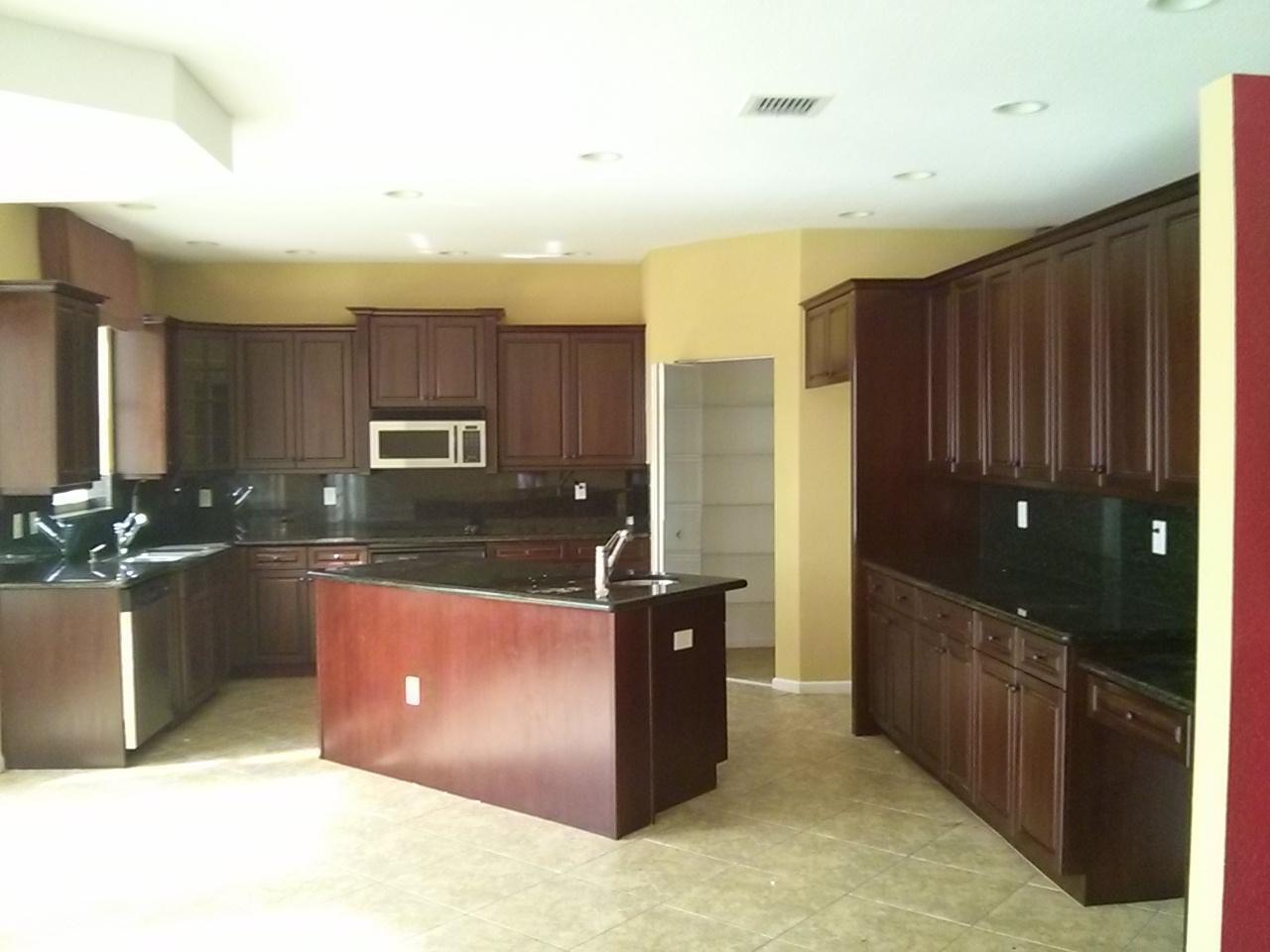 8961 Alexandra Circle Property Photo 1