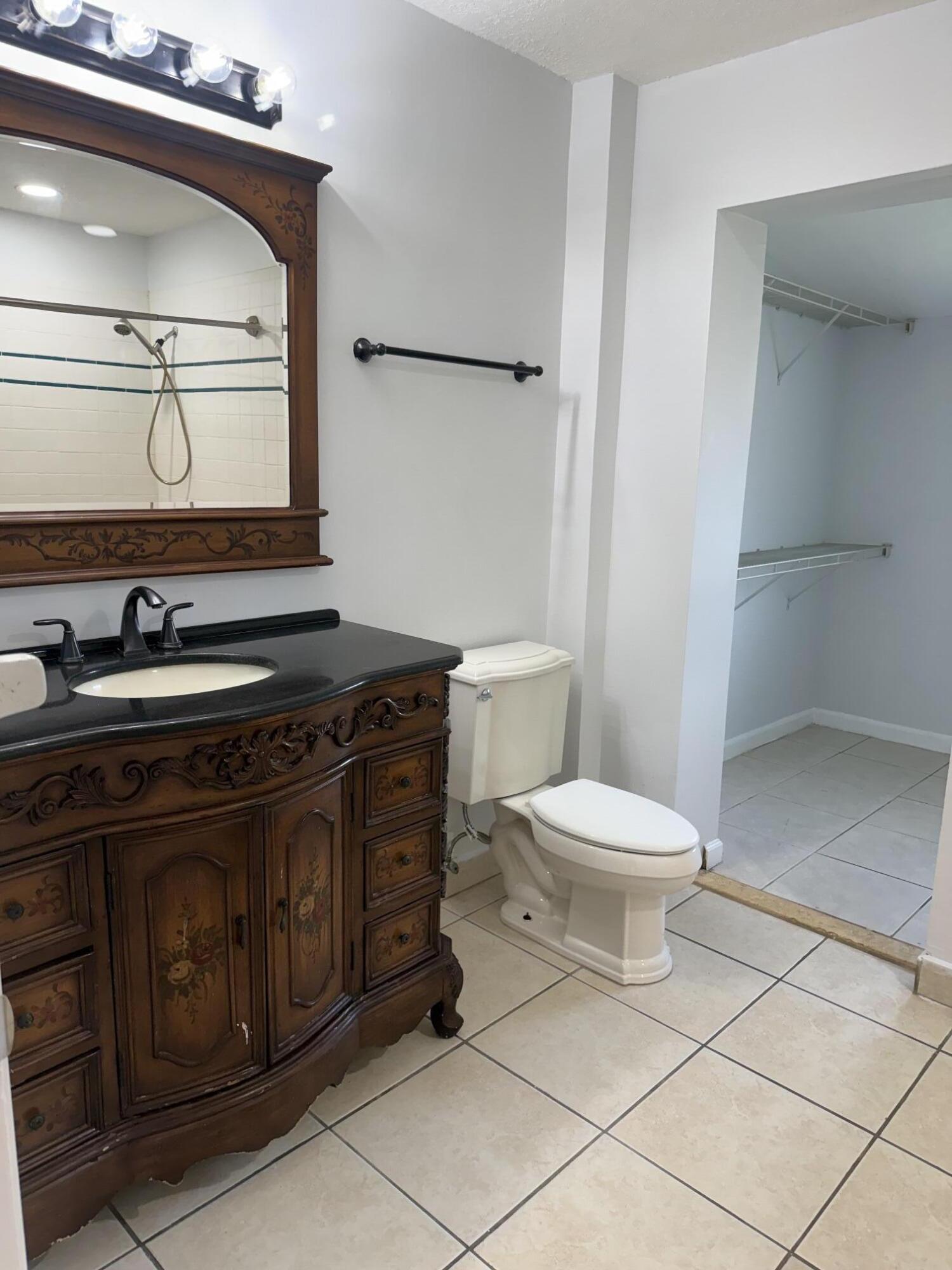 3830 Davis Road Property Photo 7