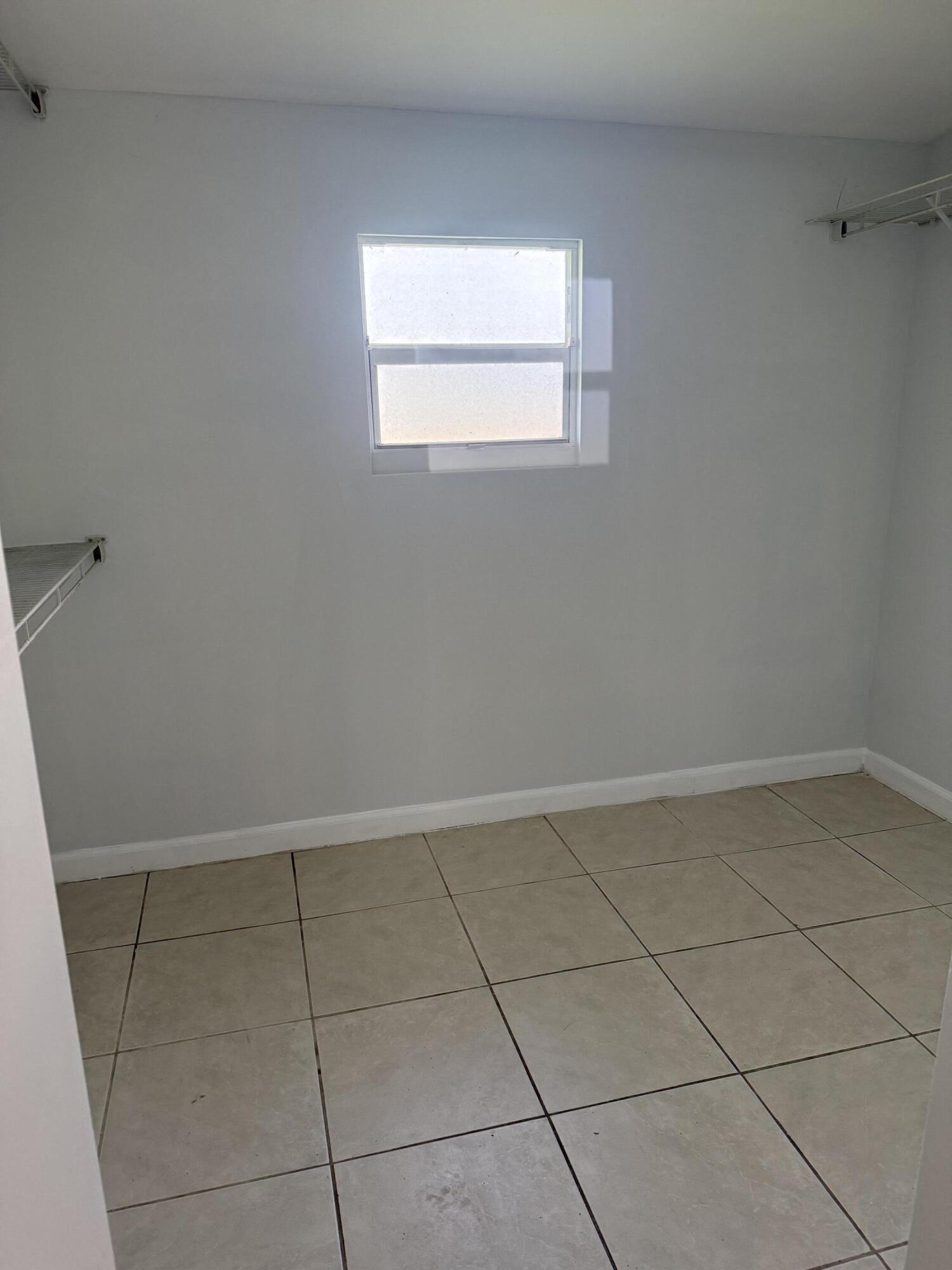 3830 Davis Road Property Photo 8