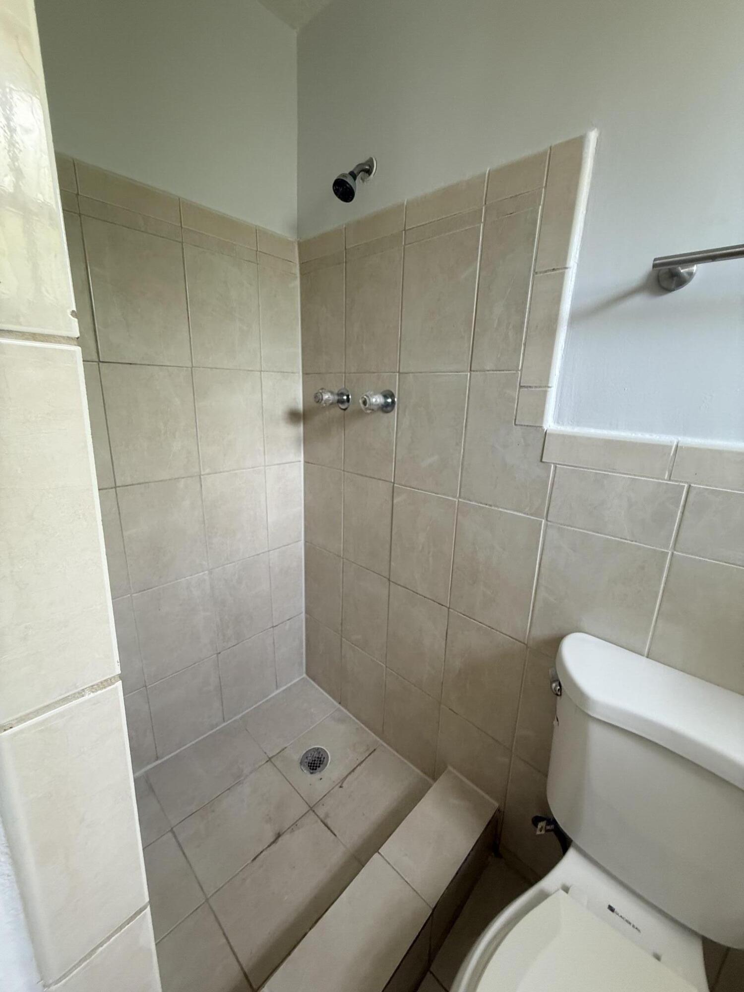 3830 Davis Road Property Photo 11