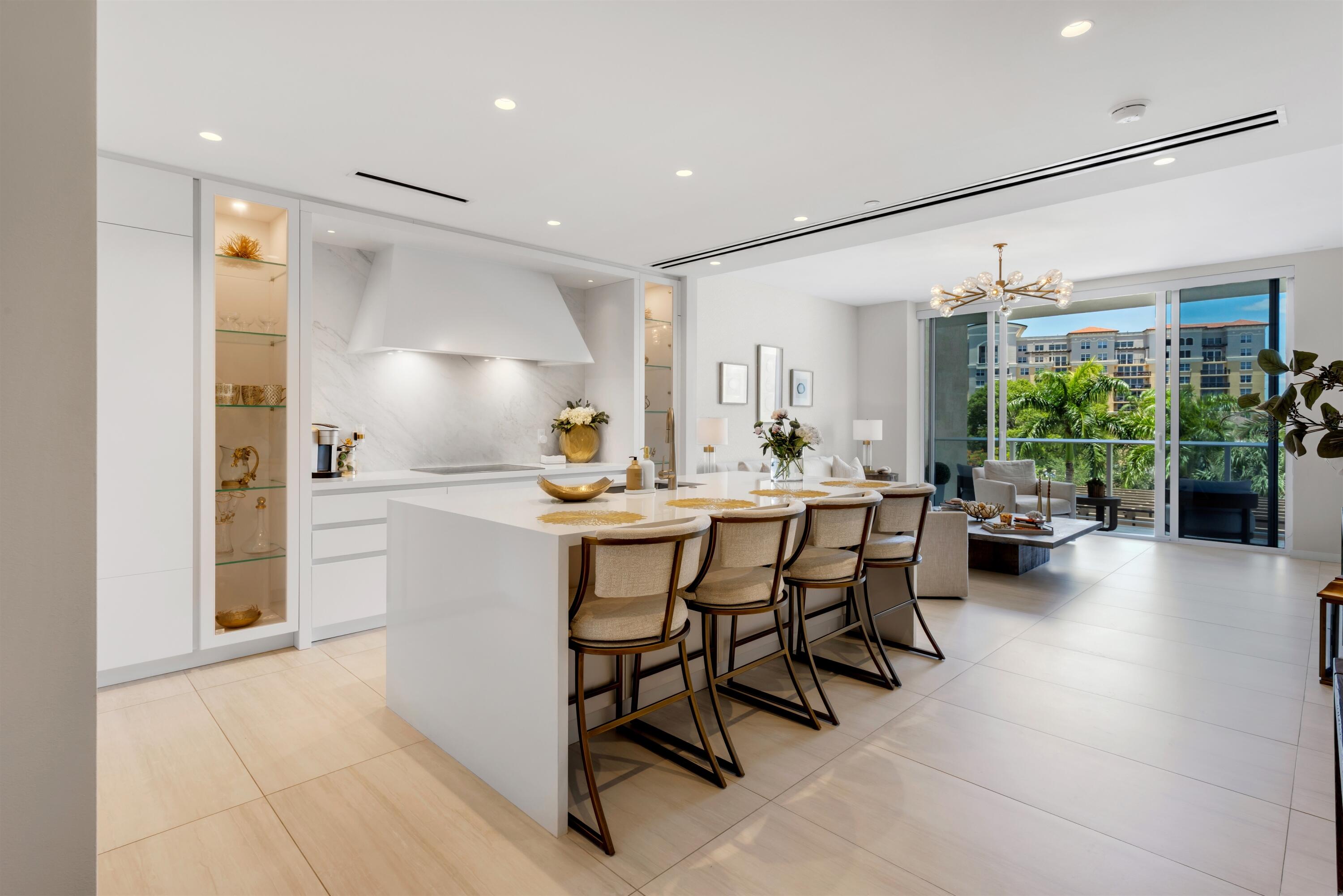 200 Se Mizner Boulevard 410 Property Photo 8