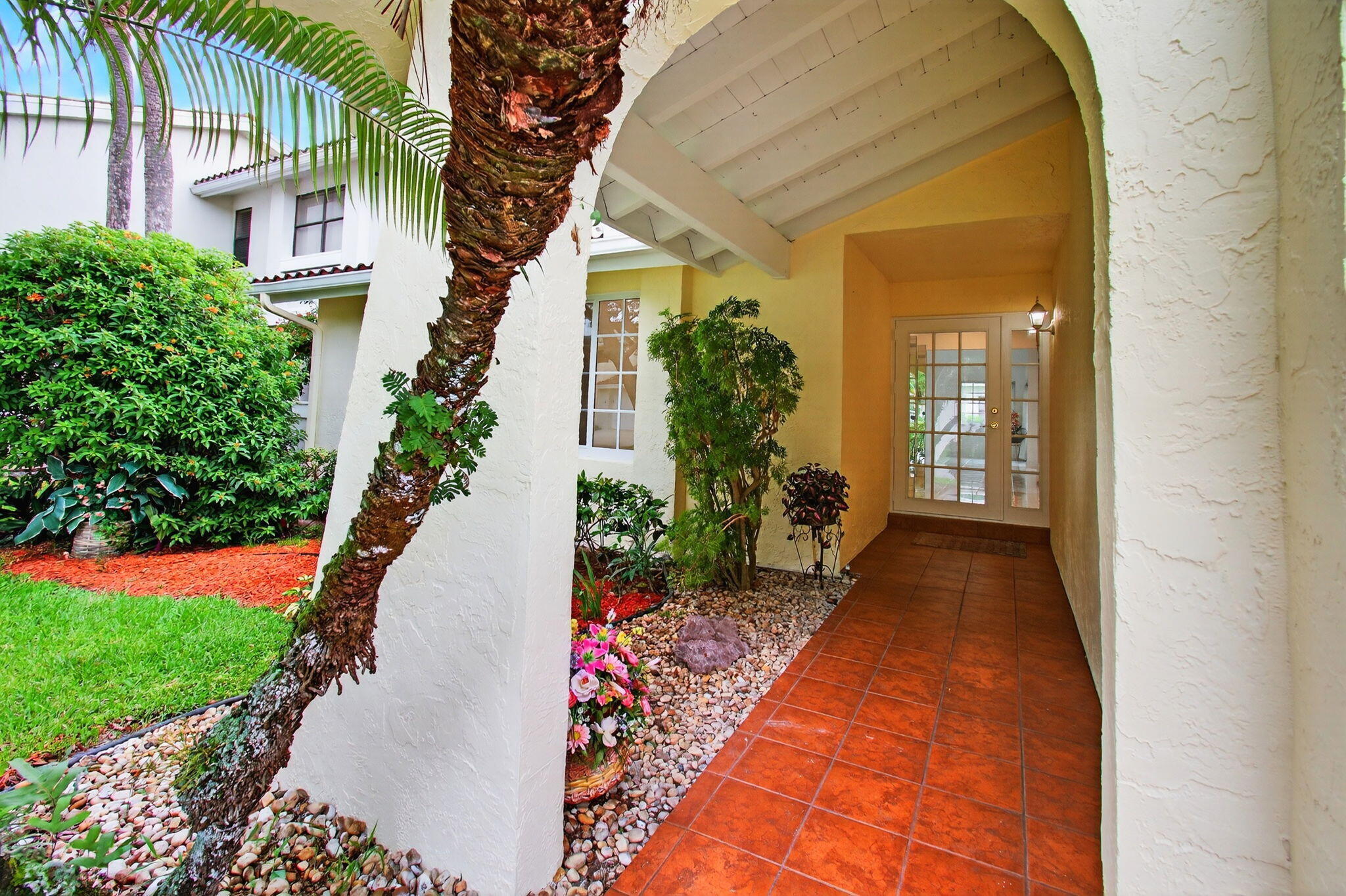 6105 Via Laguna Lane Property Photo 3