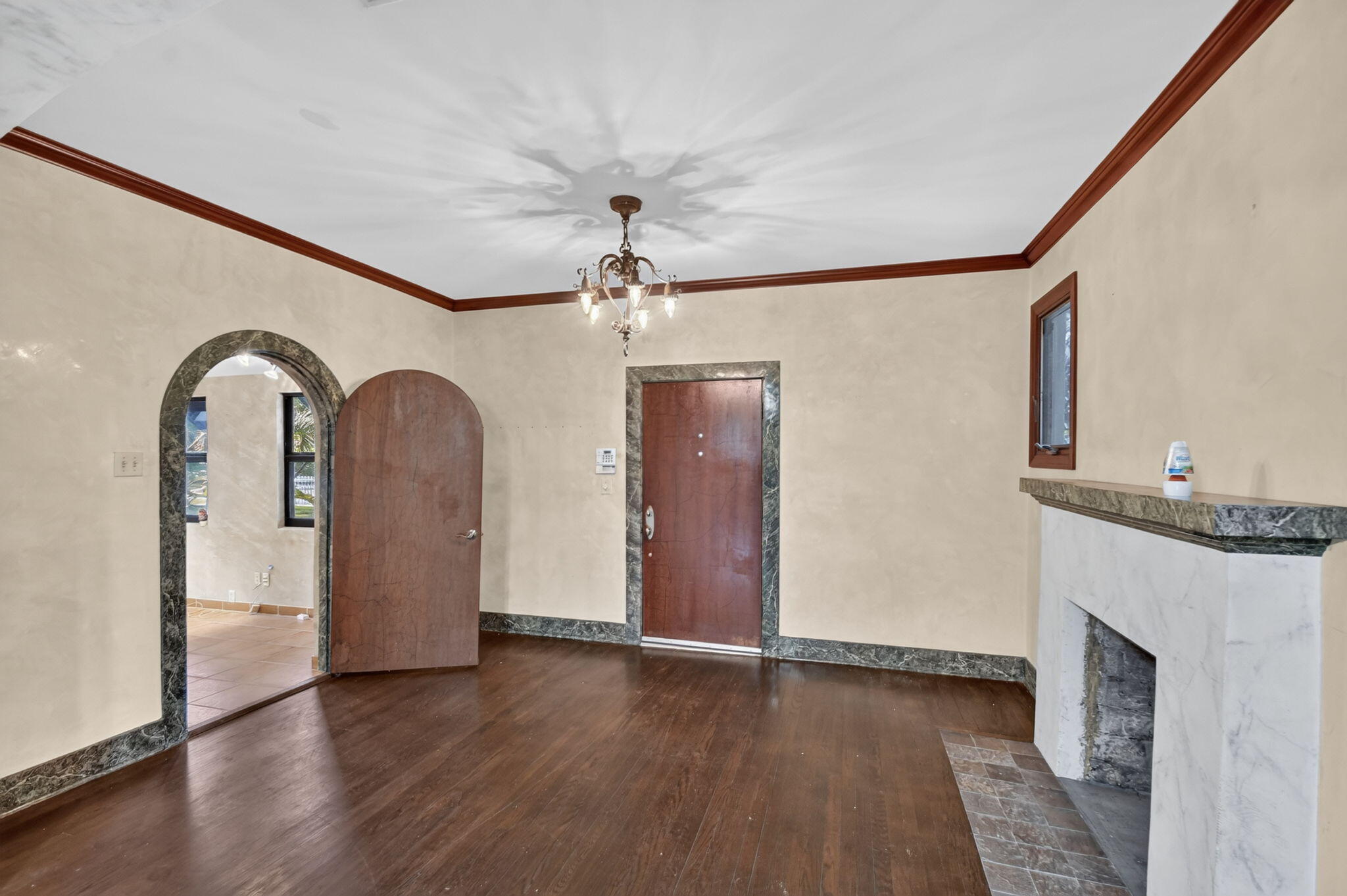 109 George Bush Boulevard Property Photo 8