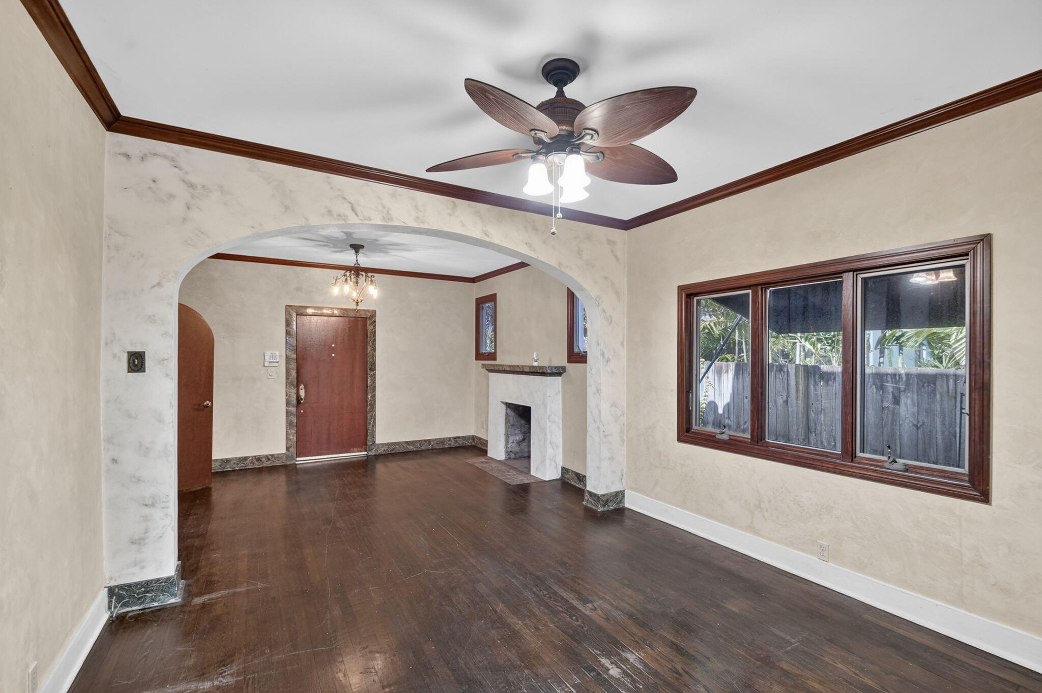 109 George Bush Boulevard Property Photo 10