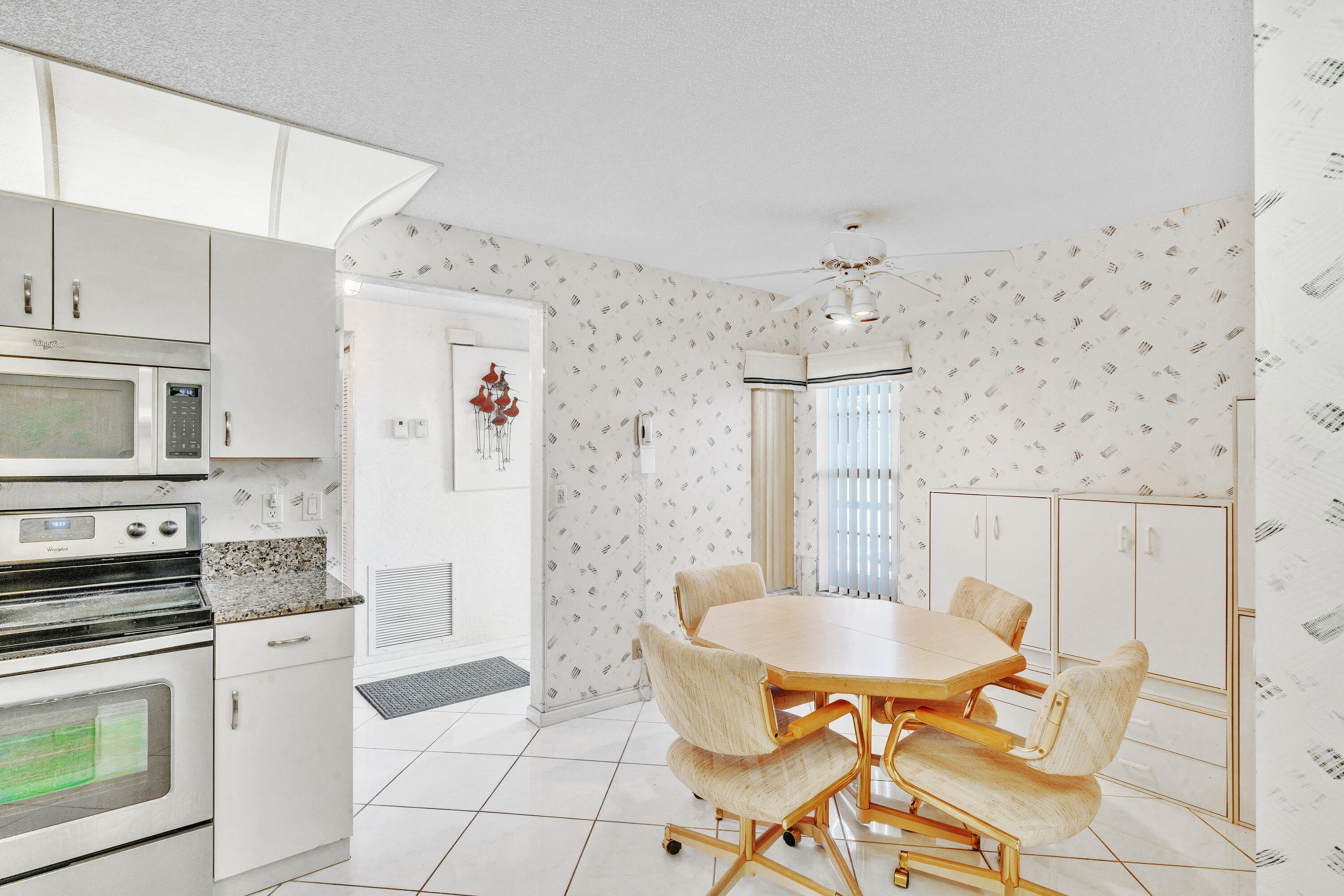 5585 Munsel Lane 102 Property Photo 13