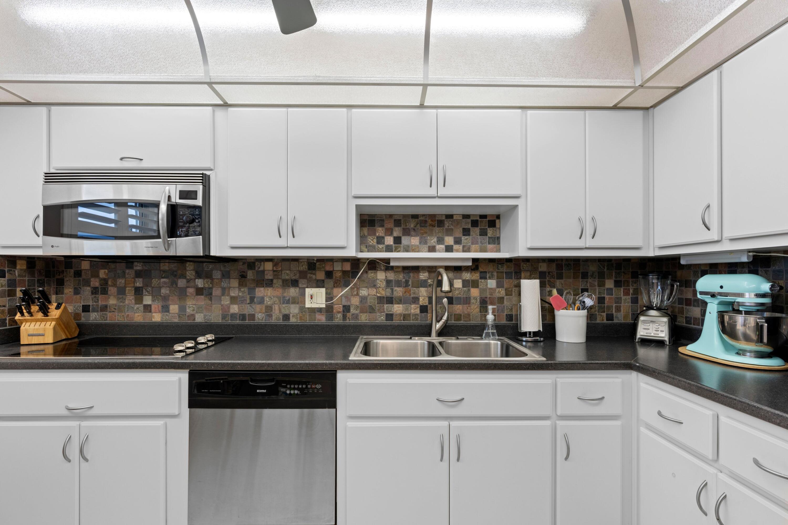 555 Nw 4th Avenue Apt 501 Property Photo 23