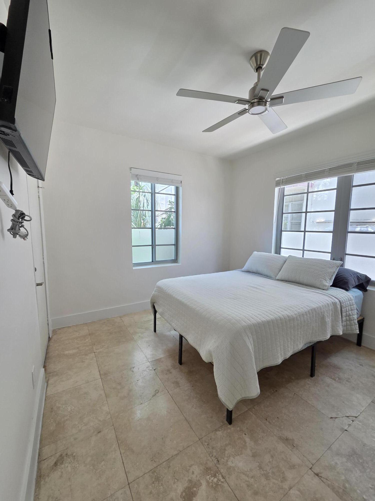 1045 Lenox Avenue 6 Property Photo 12