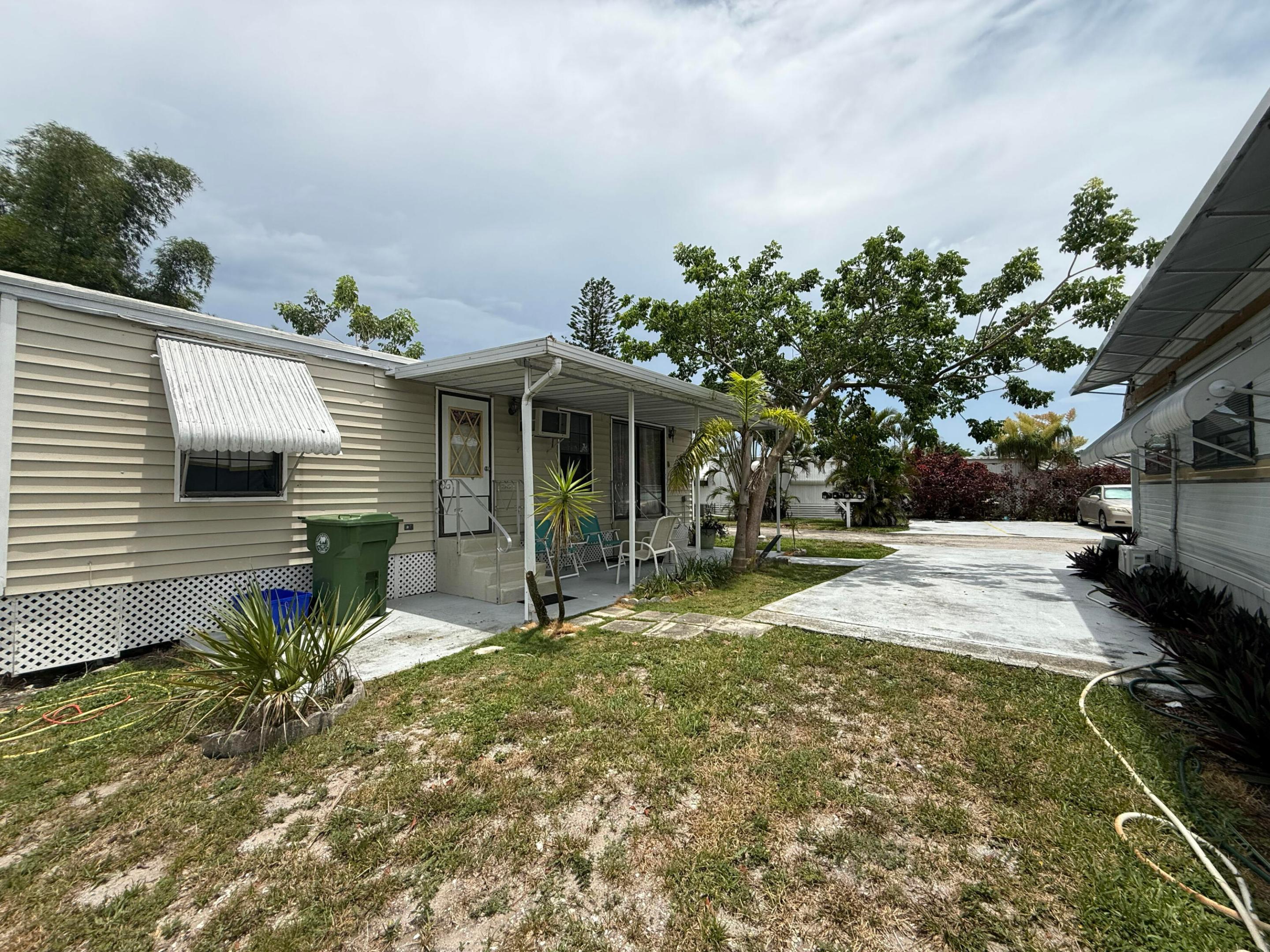 42 Palm Drive 42