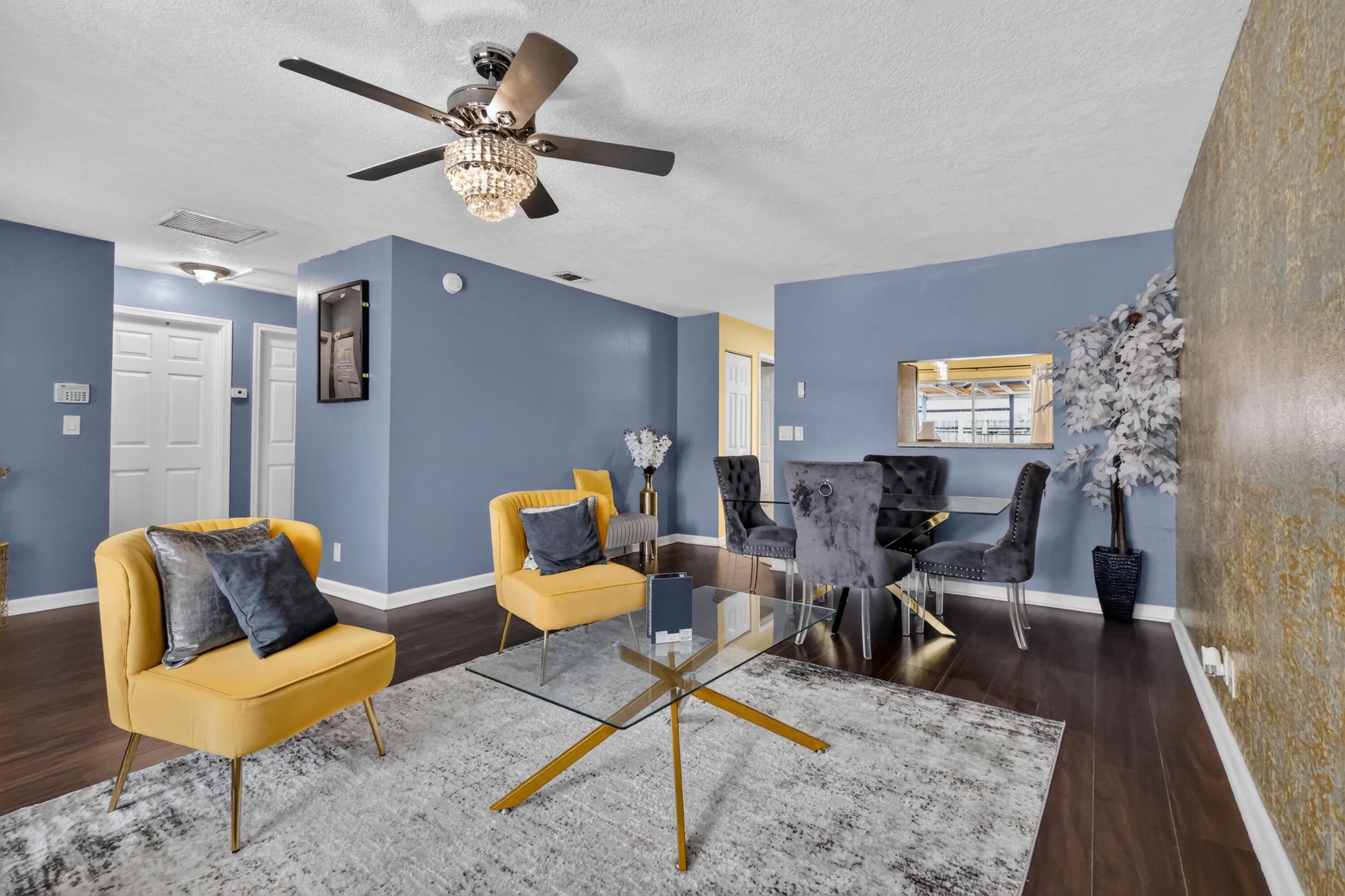 5639 Ithaca Circle E Property Photo 11