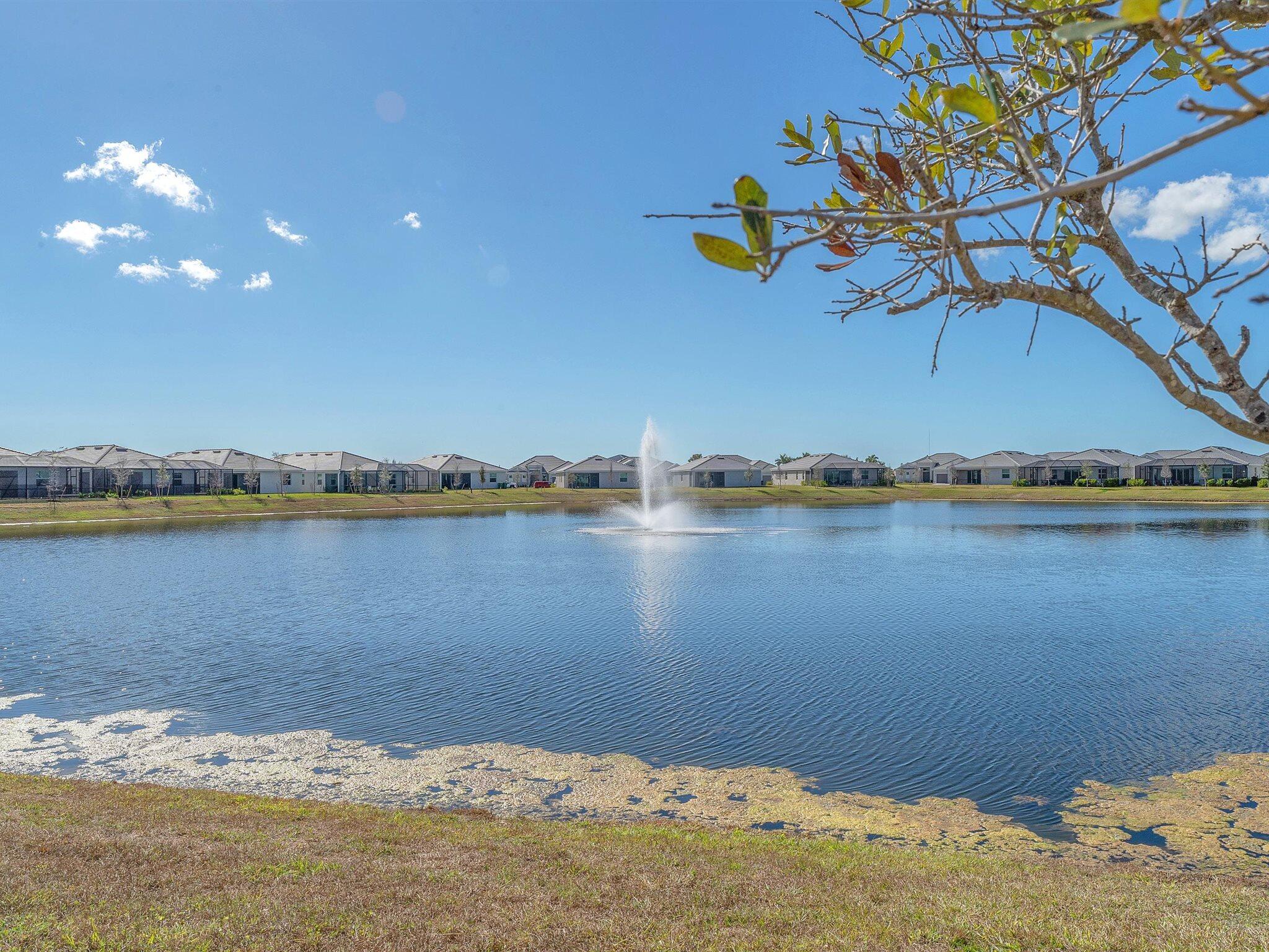 7961 Lakes Edge Lane Property Photo 25
