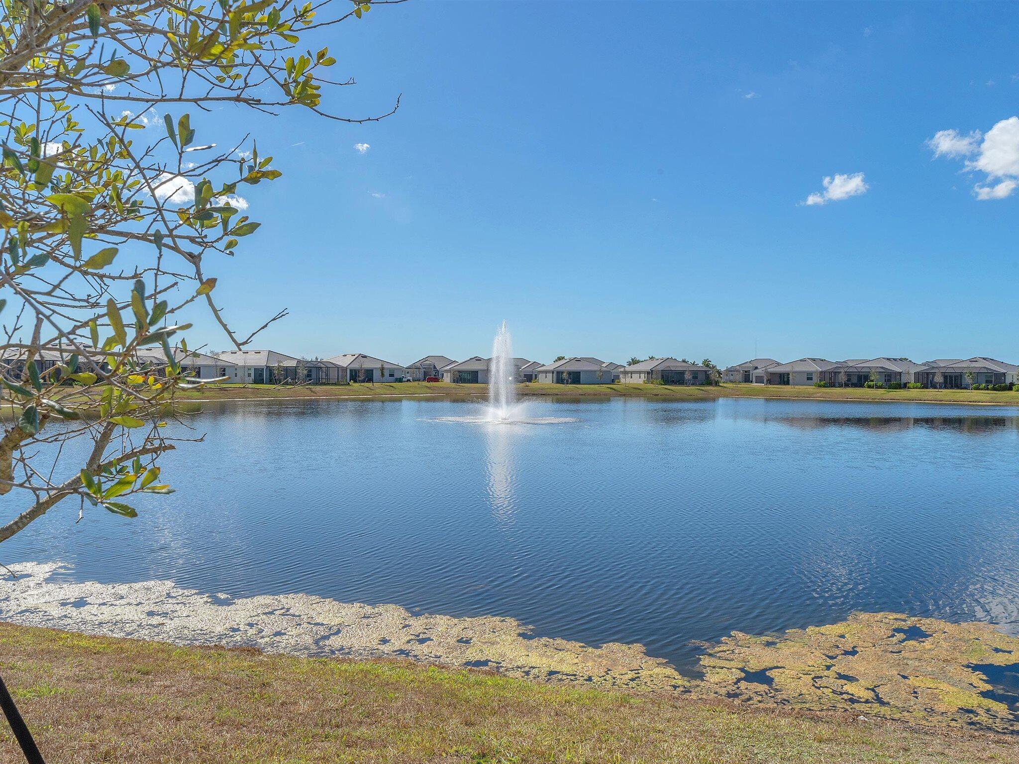 7961 Lakes Edge Lane Property Photo 28