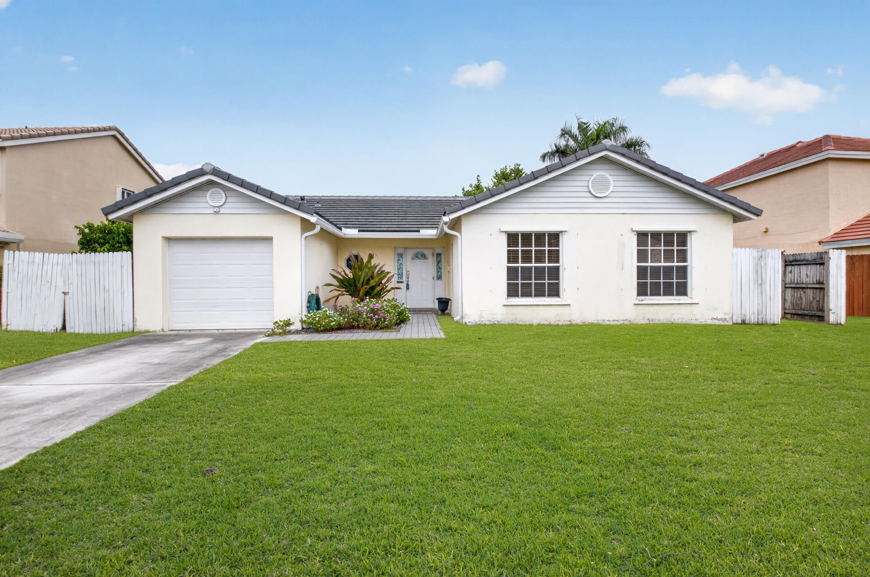 6773 Alden Ridge Drive Property Photo 1