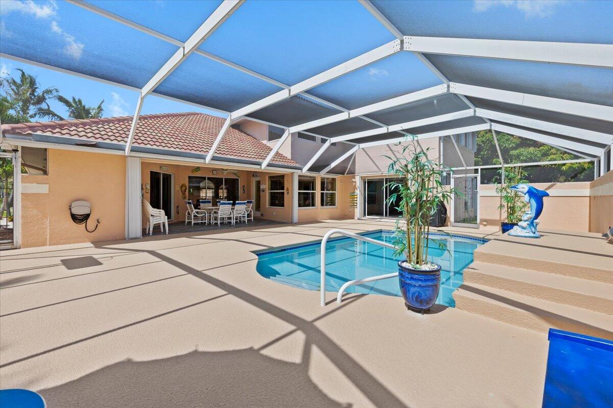 2001 Cypress Avenue Property Photo 1
