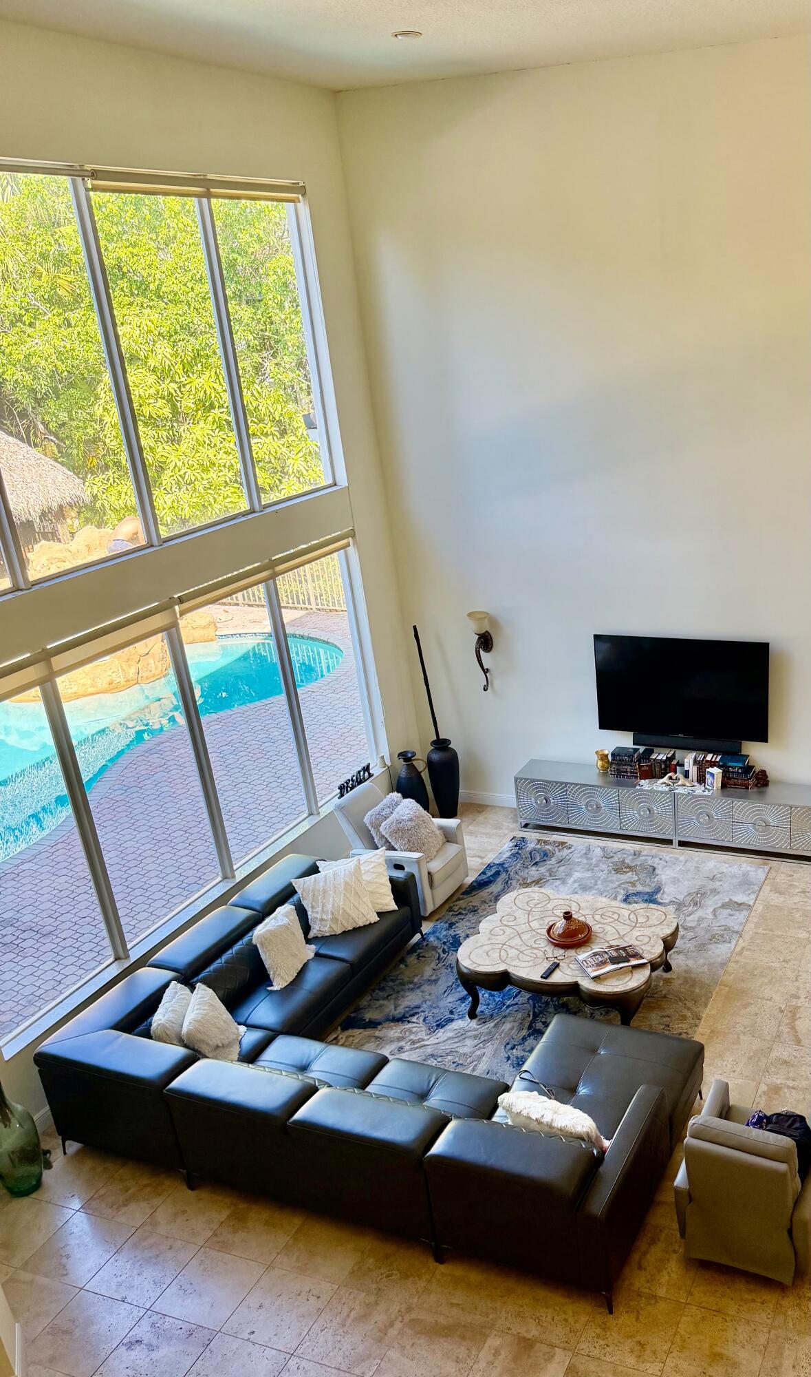 B26051422 Property Photo 4