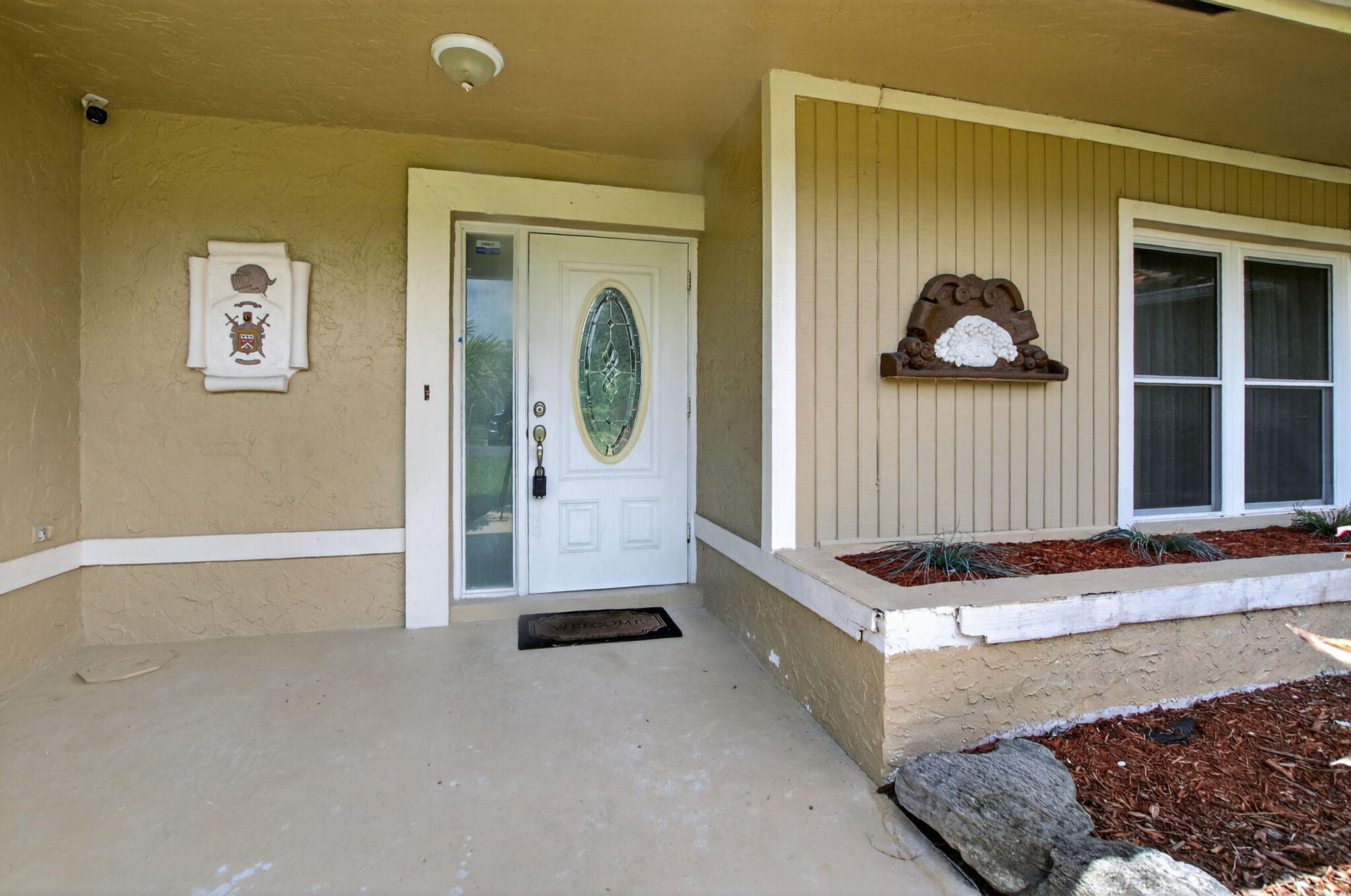 10305 Crosswind Road Property Photo 3