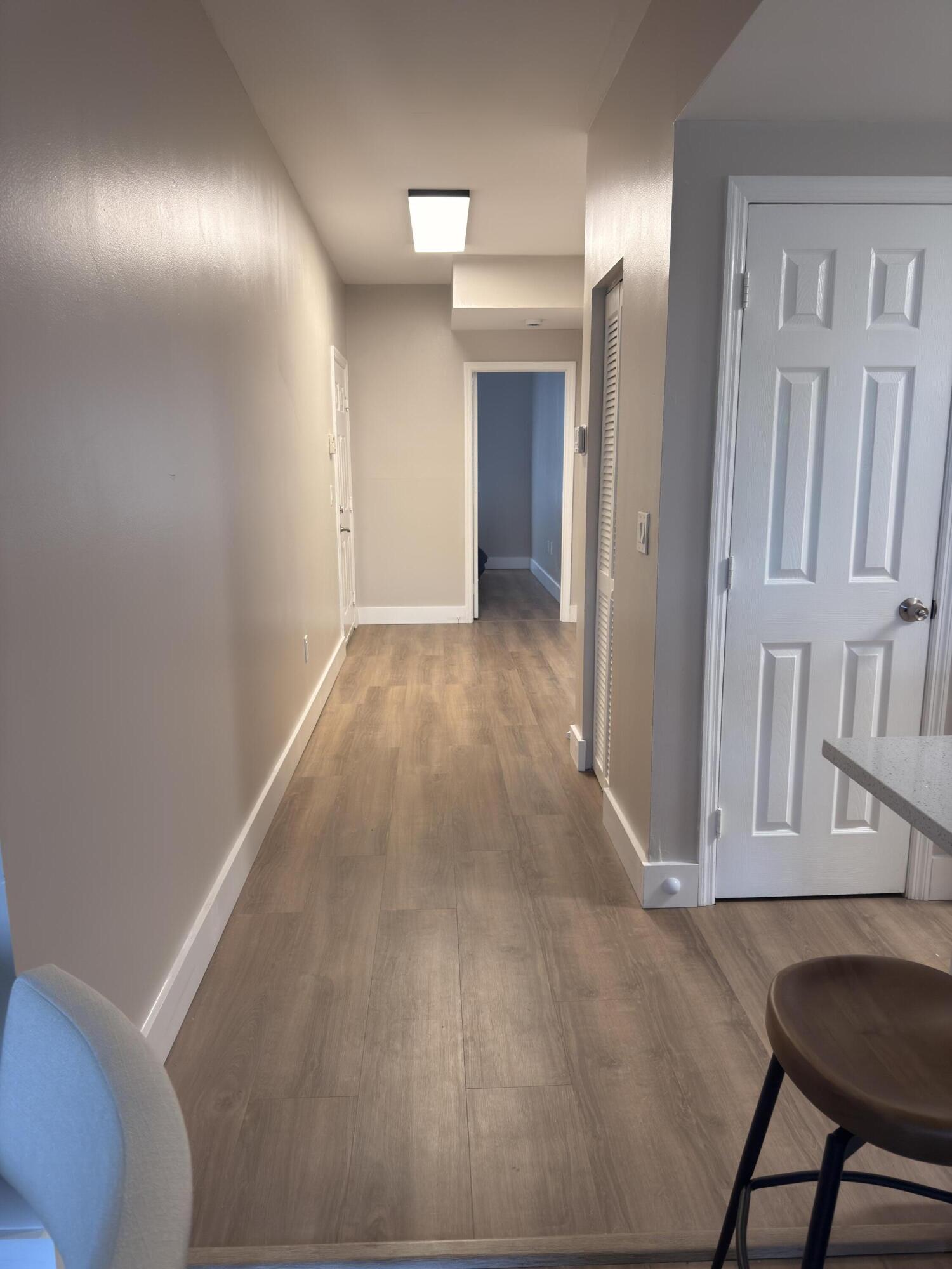 2060 Greenview Shores Boulevard Property Photo 15