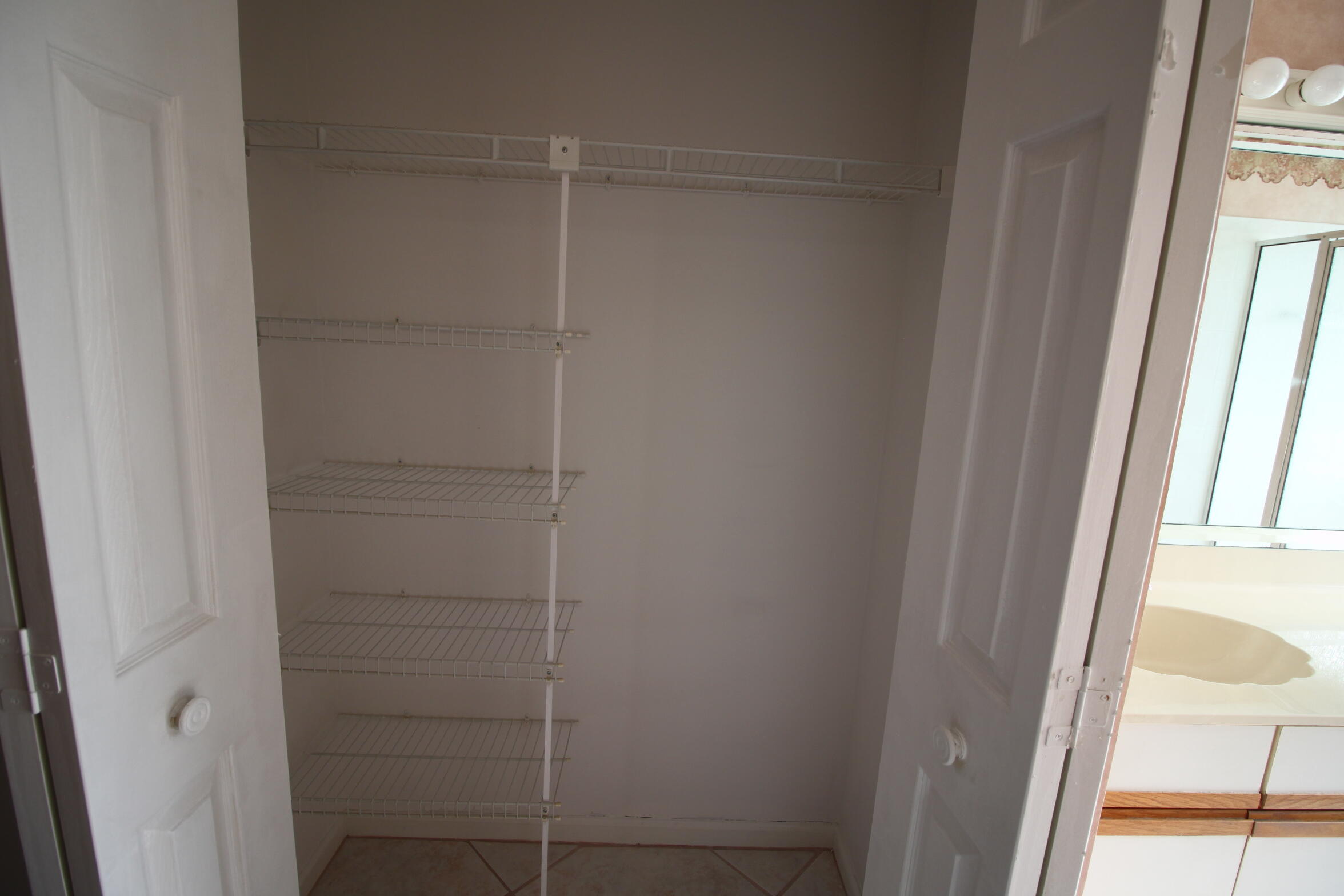 7342 Pinewalk Drive S 56-12 Property Photo 12