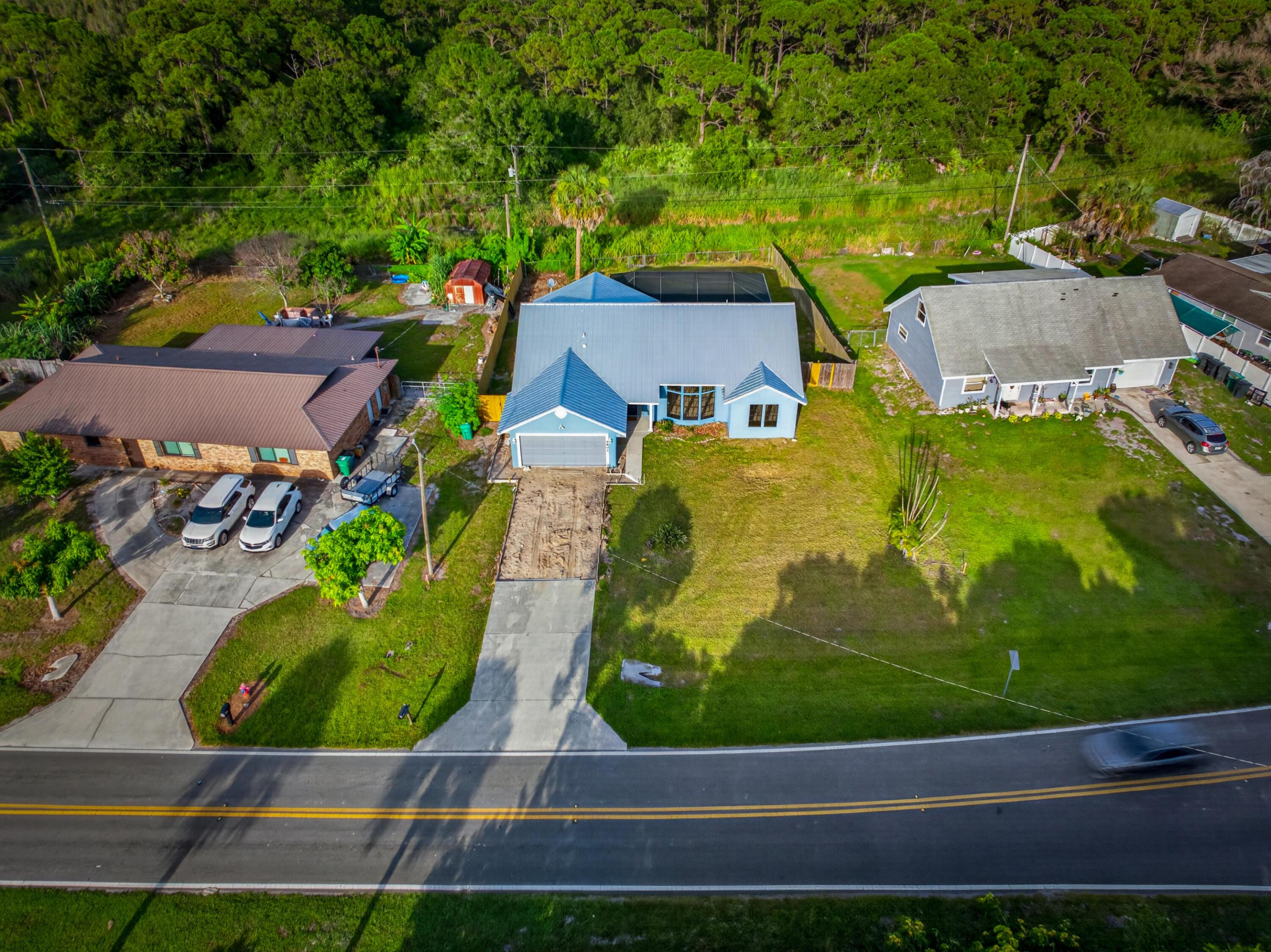 4802 Sunset Boulevard Property Photo 30