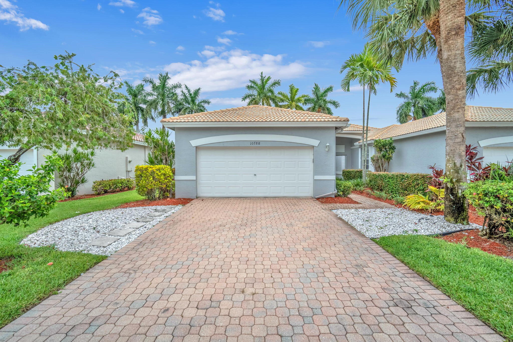 10788 Royal Caribbean Circle Property Photo 1