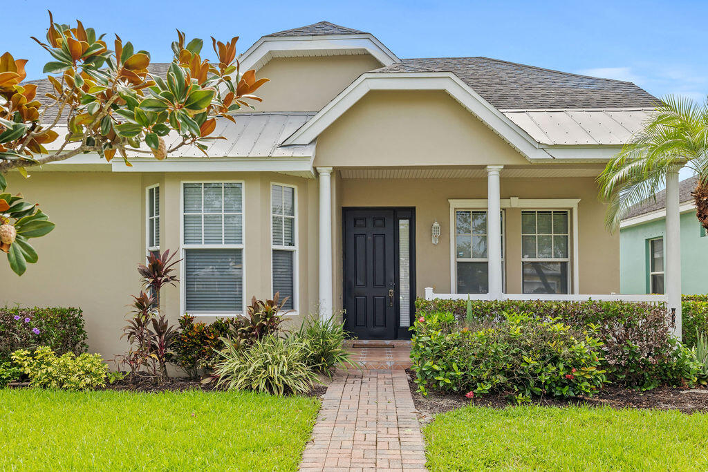 10518 Sw Westlawn Boulevard Property Photo 1