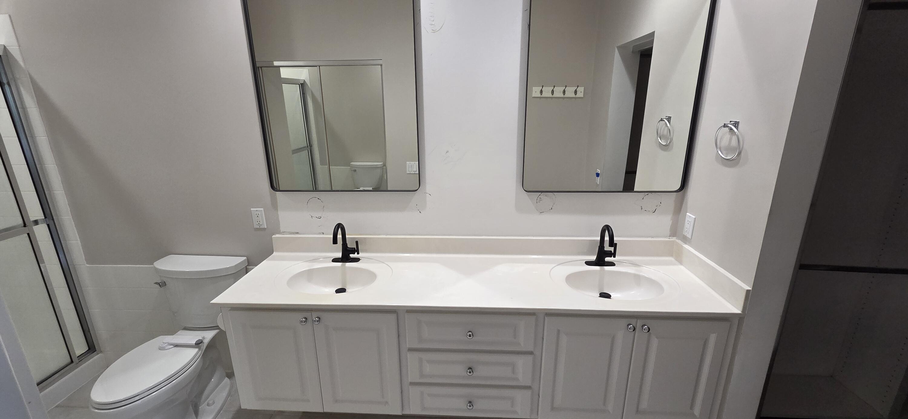 B26051669 Property Photo 16
