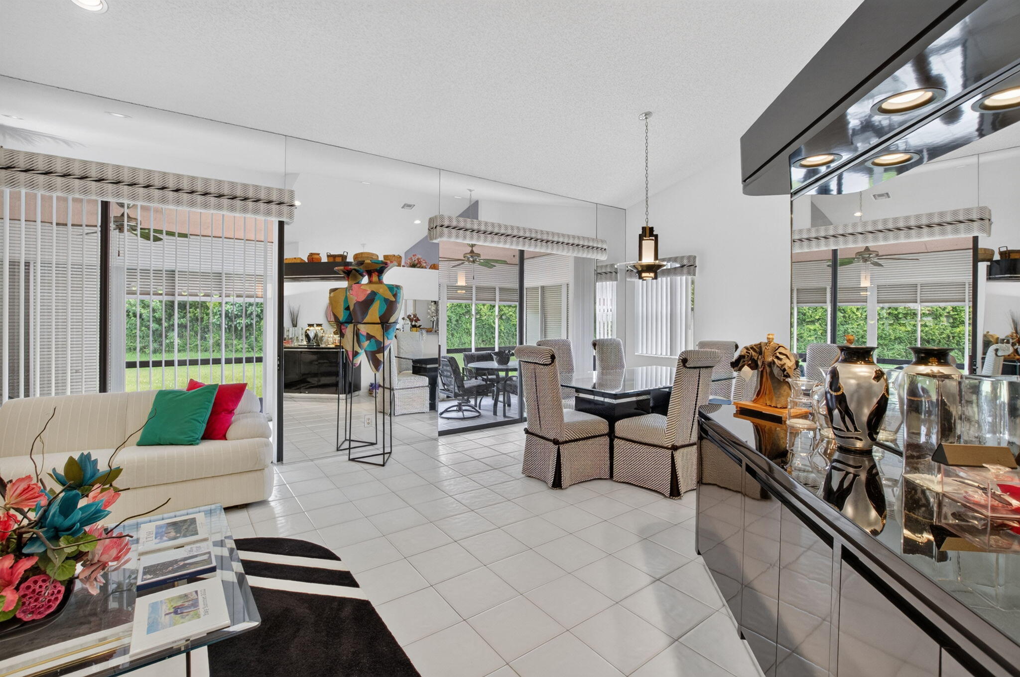 7537 Lexington Club Boulevard B Property Photo 8