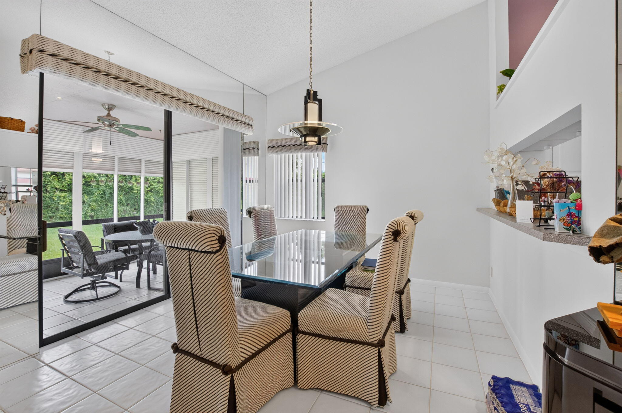 7537 Lexington Club Boulevard B Property Photo 9