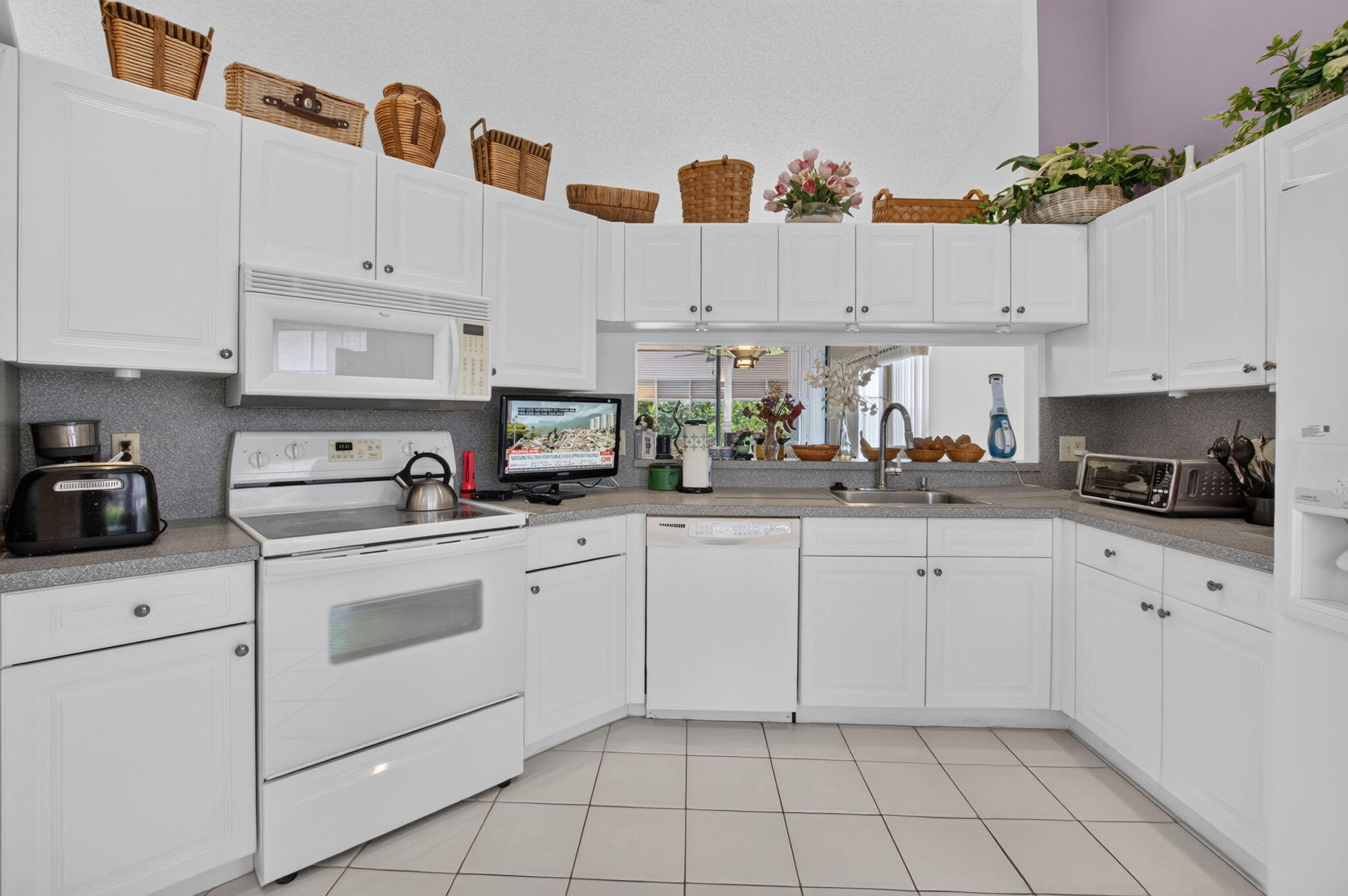 7537 Lexington Club Boulevard B Property Photo 18
