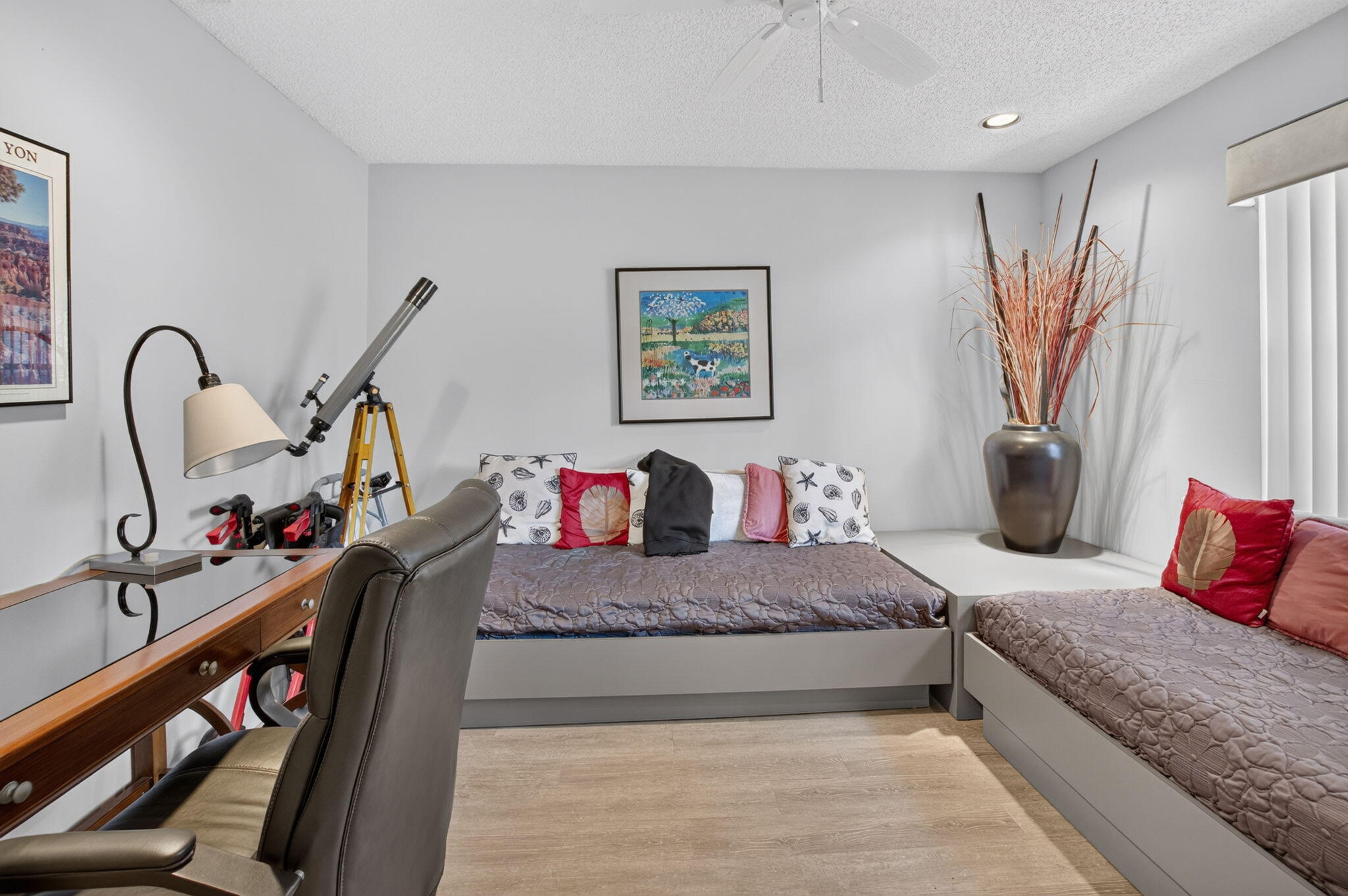 7537 Lexington Club Boulevard B Property Photo 27