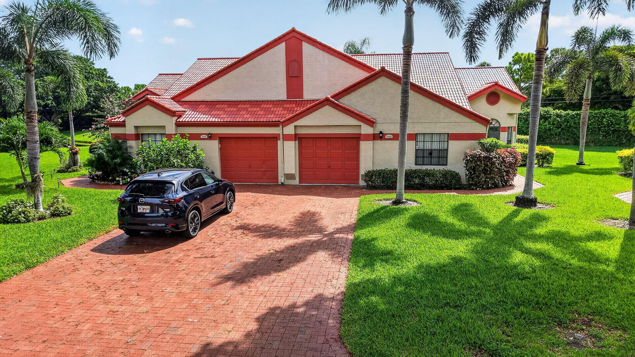 7537 Lexington Club Boulevard B Property Photo 32