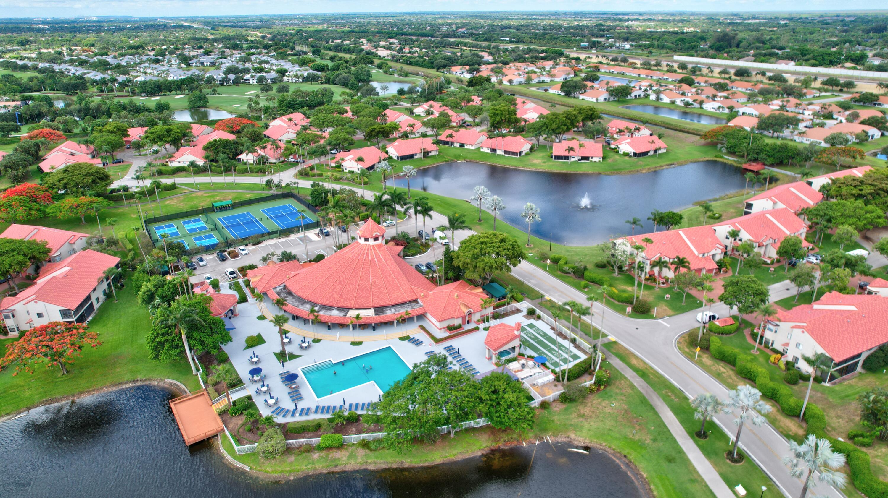 7537 Lexington Club Boulevard B Property Photo 49