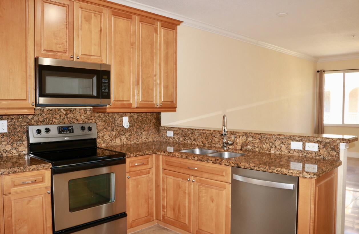 3042 Waterside Circle Property Photo 18