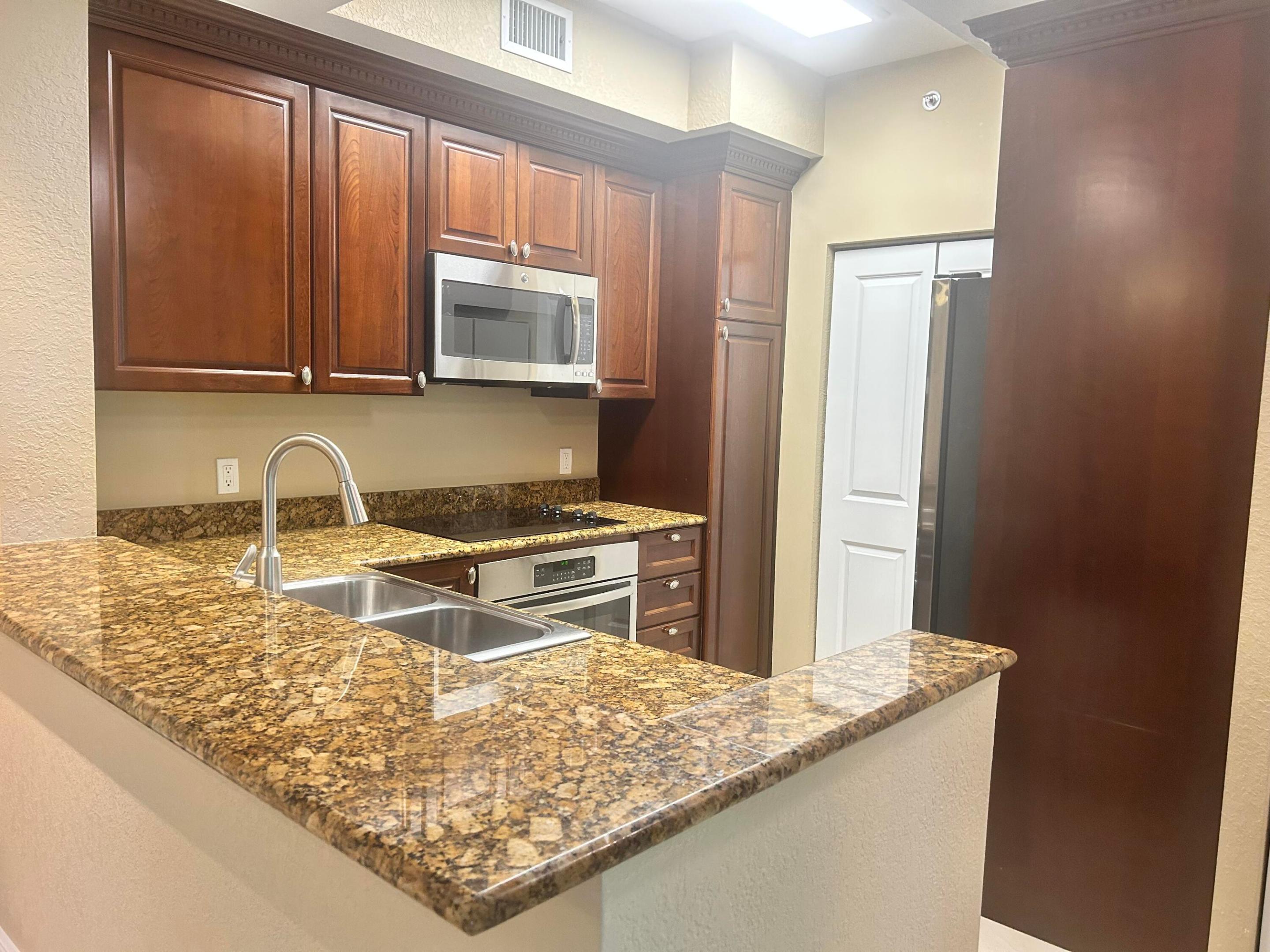 1660 Renaissance Commons Boulevard 2111 Property Photo 7