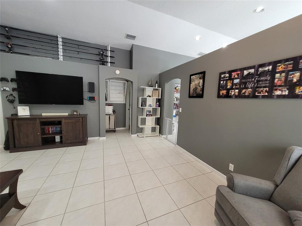 6416 Barton Creek Circle Property Photo 10