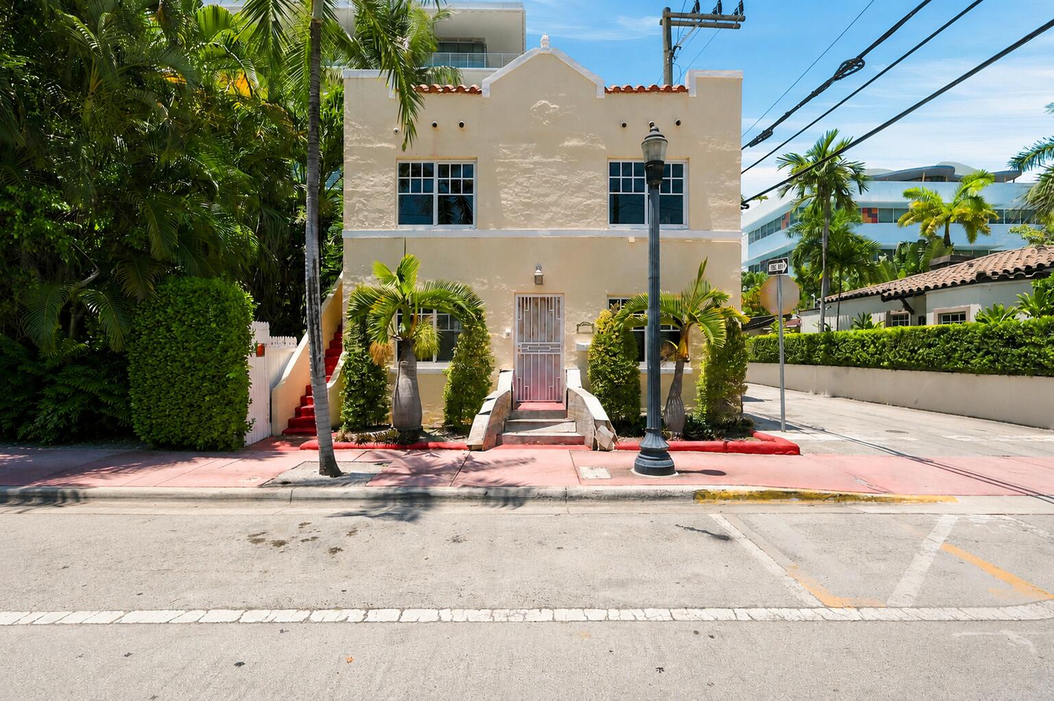 927 4th Street Property Photo 1