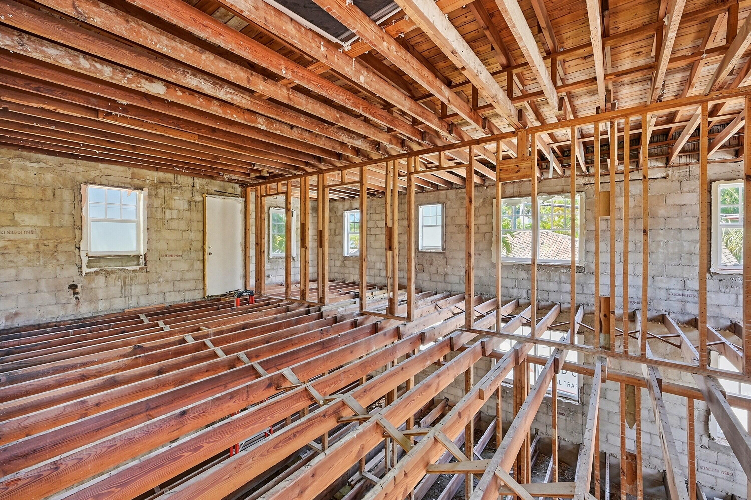 927 4th Street Property Photo 4