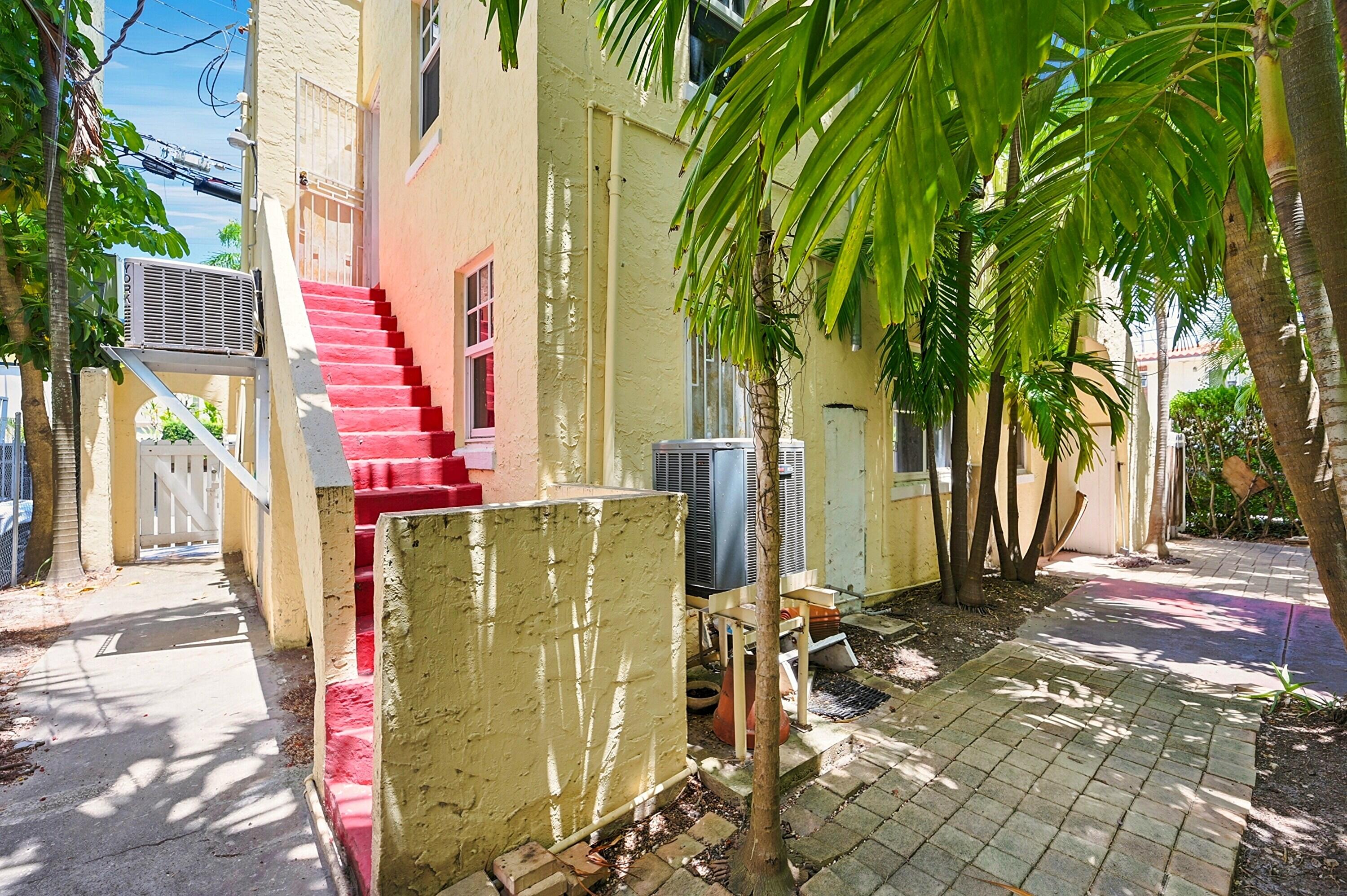 927 4th Street Property Photo 13