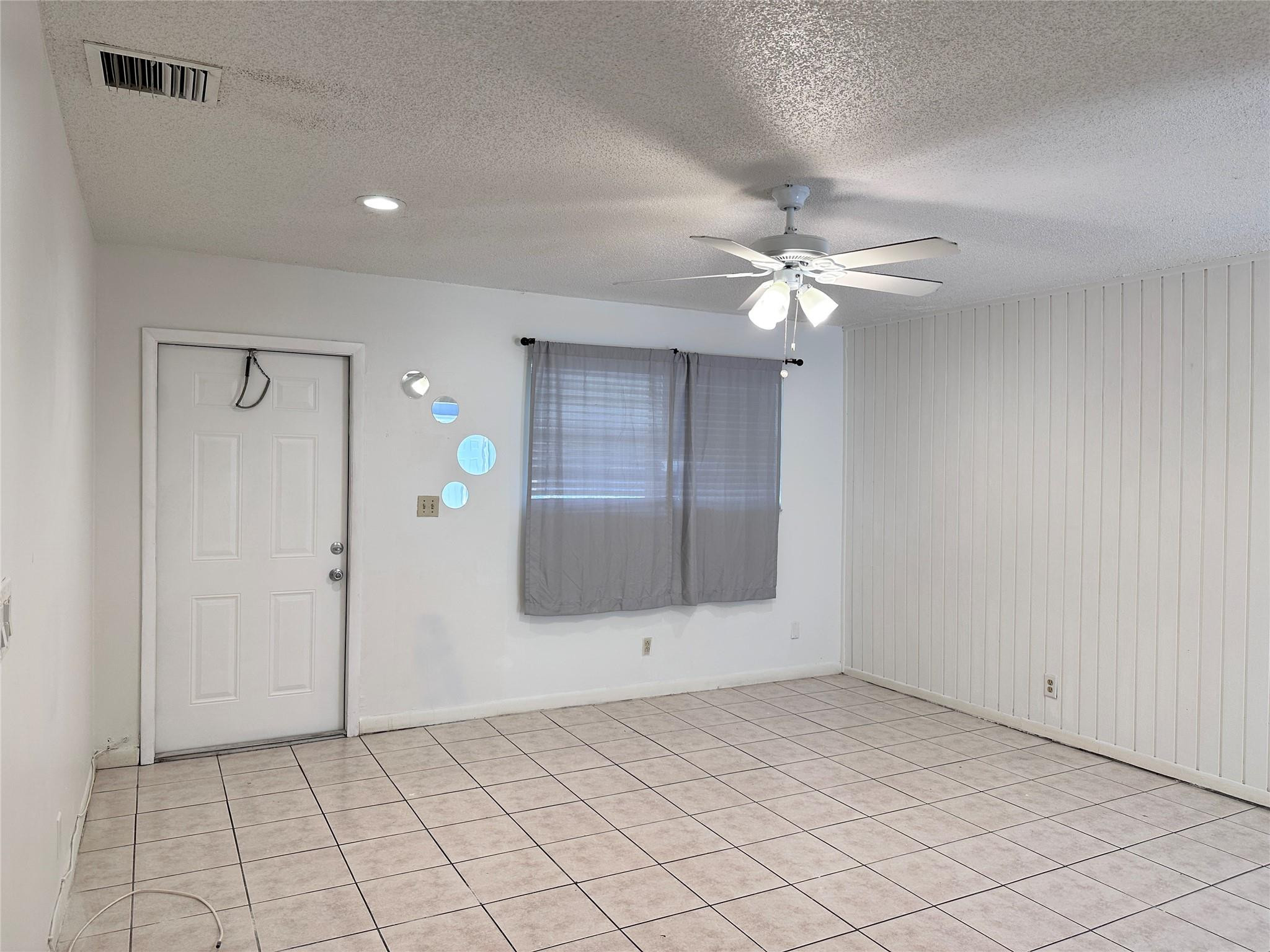 5650 Sw 26th Street 2 Property Photo 3