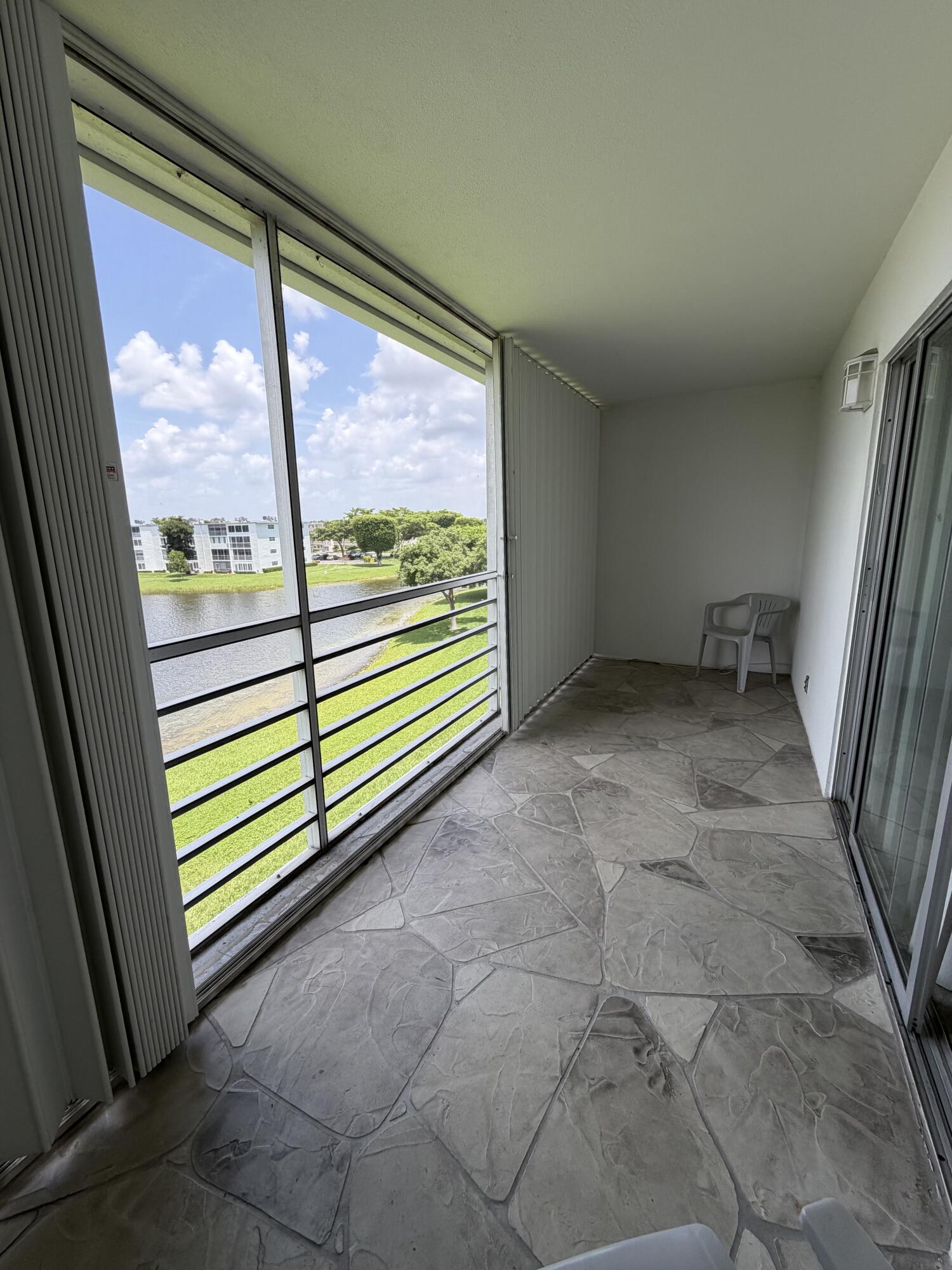 4091 Cornwall E Property Photo 12