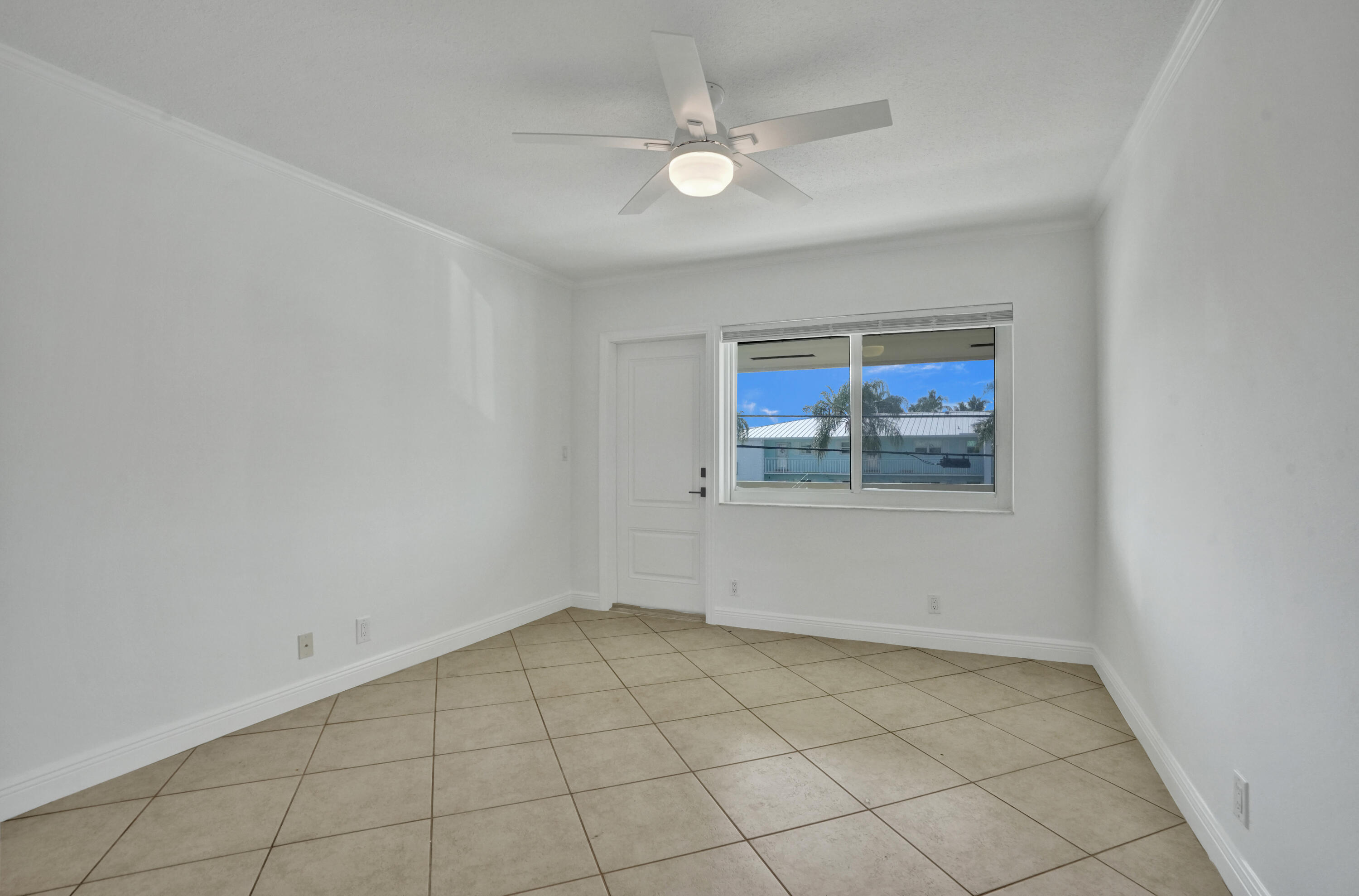 2311 Ne 36th Street 2f Property Photo 16