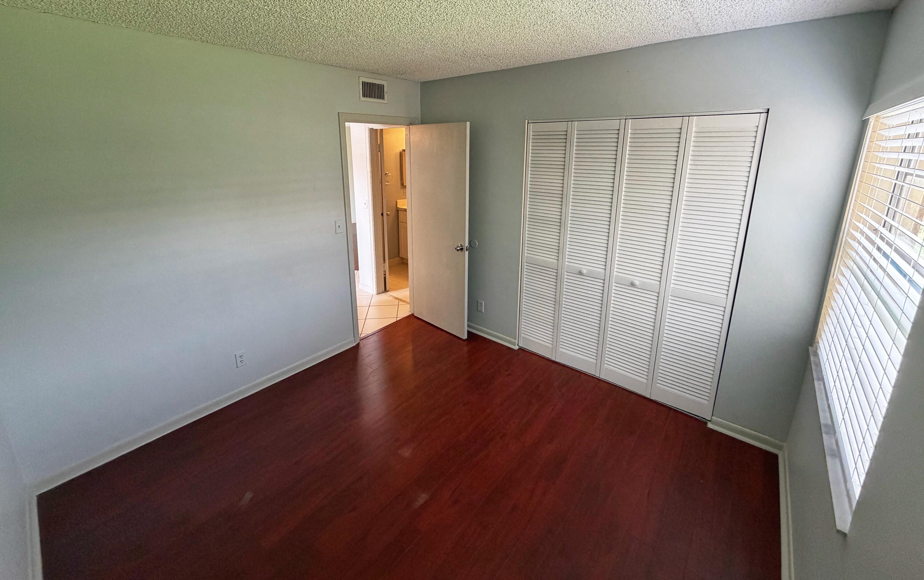 3652 N University Drive C-3 Property Photo 4