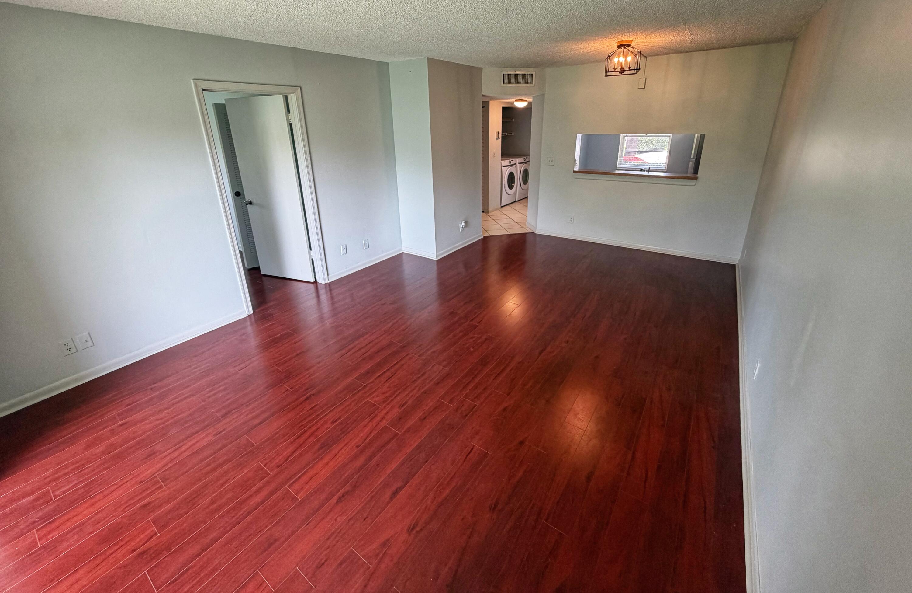 3652 N University Drive C-3 Property Photo 6